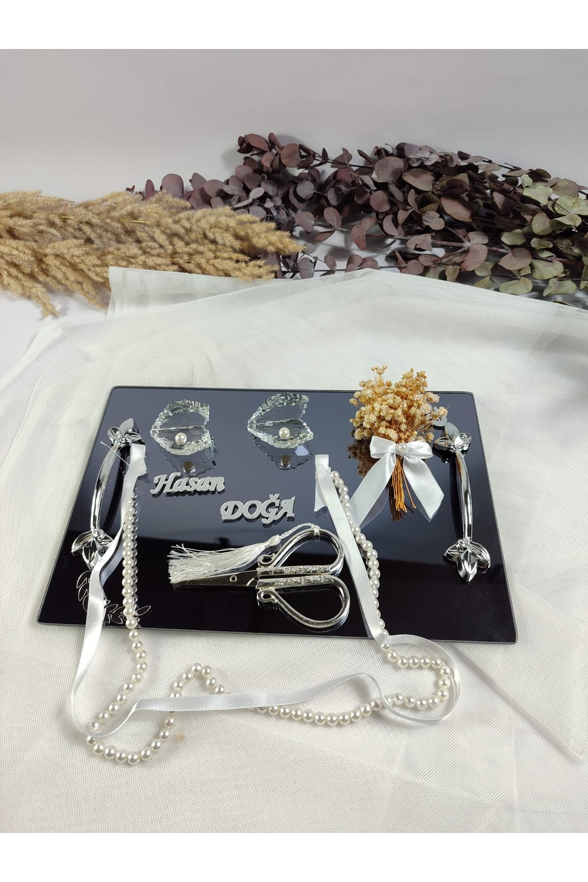 Basic Creation-SMOKED DOUBLE PROMISE TABLE PEARL SET ENGAGEMENT TABLE WANT TABLE 3