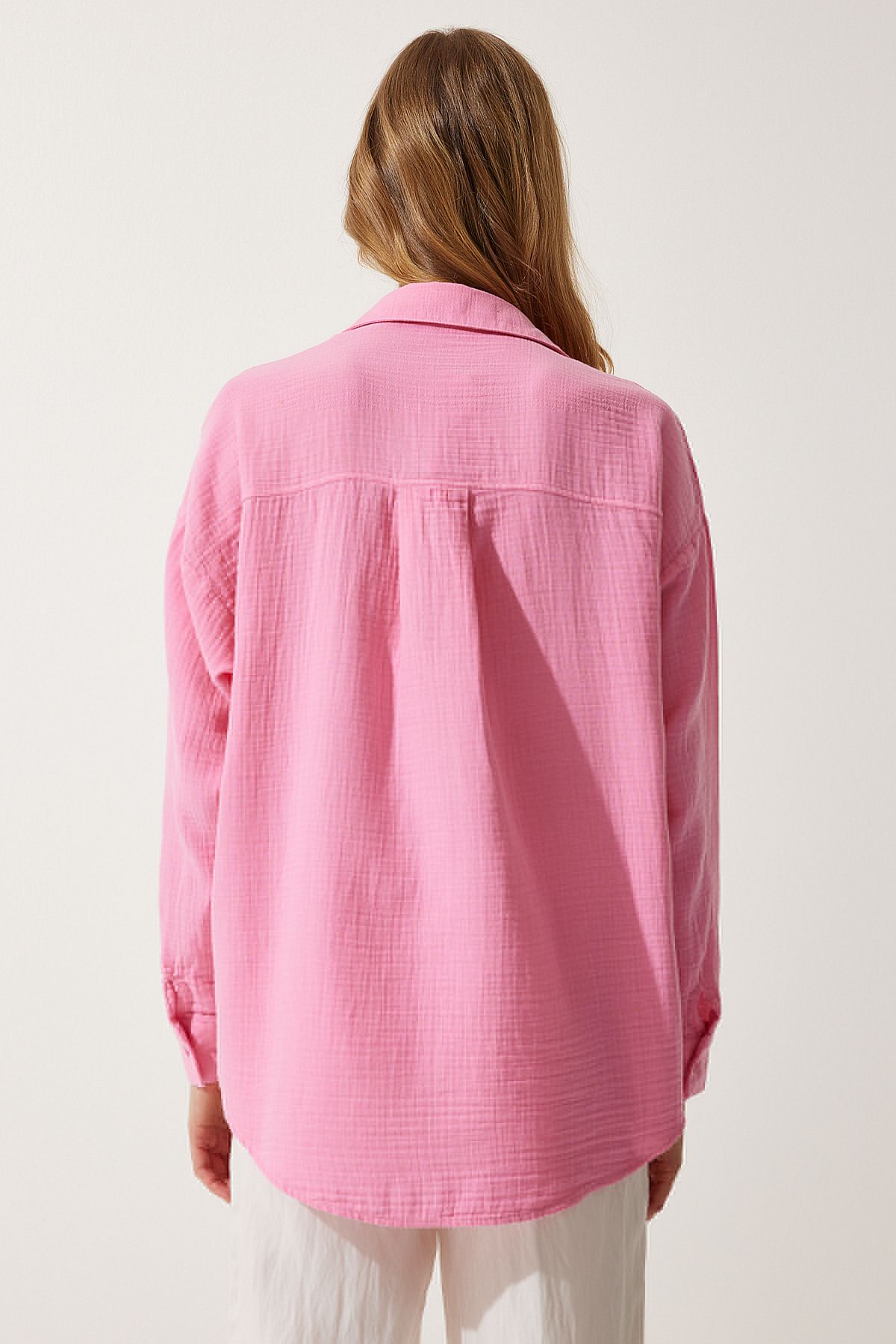 Happiness İstanbul-Hellrosa Oversize-Musselinhemd für Damen mit Taschen MX00150 6