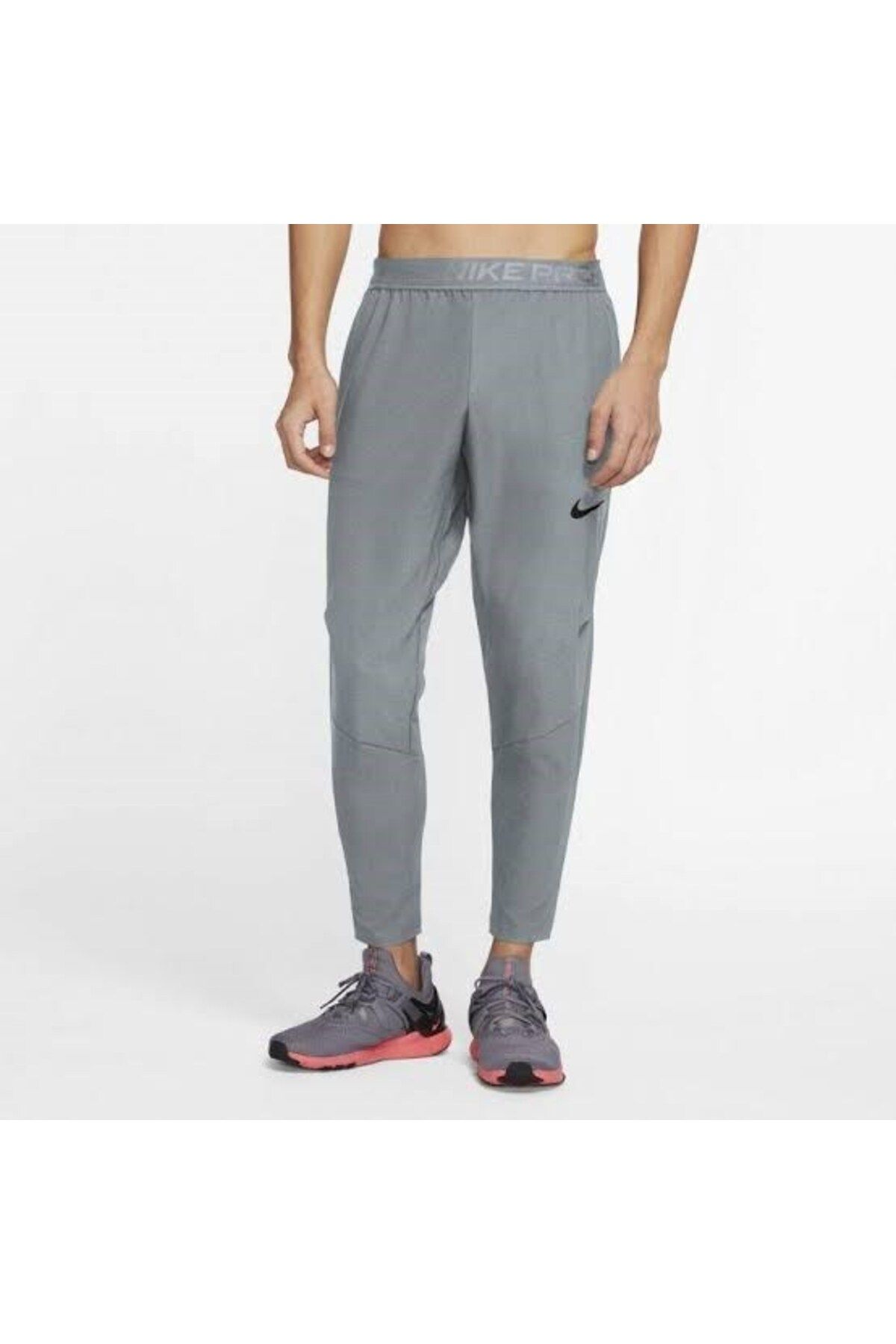 Nike vent max pant on sale