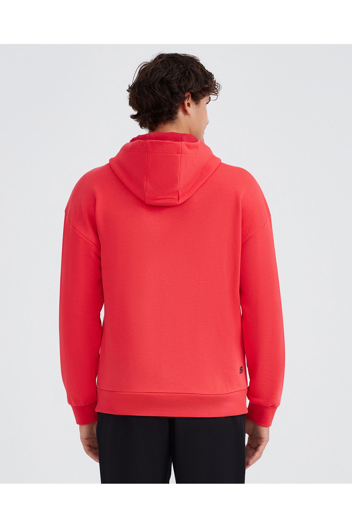 Skechers M Essential Hoodie Sweatshirt Men s Red Sweatshirt