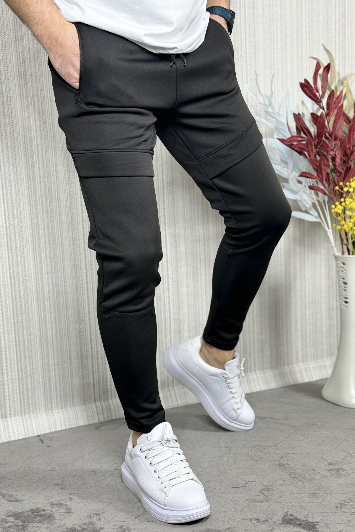 CW Casualwear Erkek Siyah Diz Detay Scuba Dar Kalıp Eşofman Altı Fiyatı ...