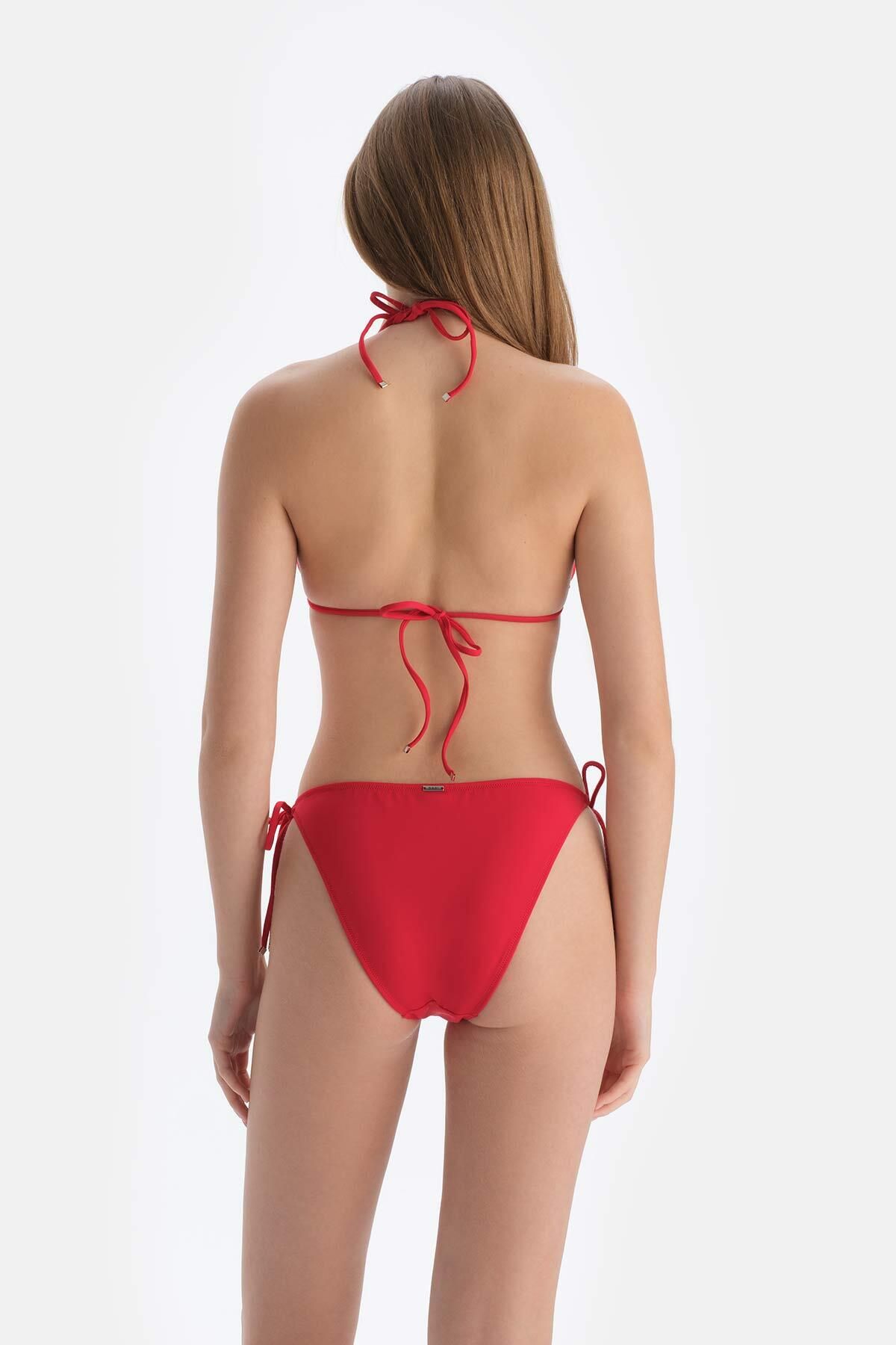 Dagi-Rote Spaghetti-Bikinihose 2