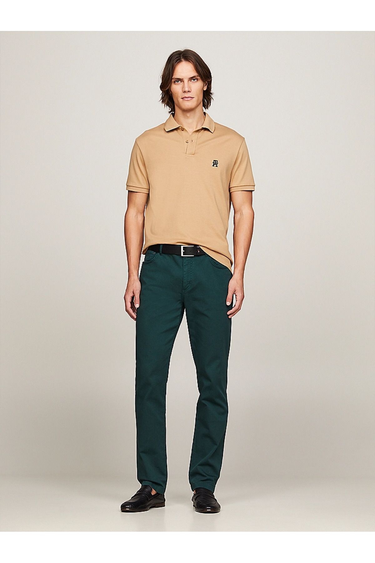 complete the look image