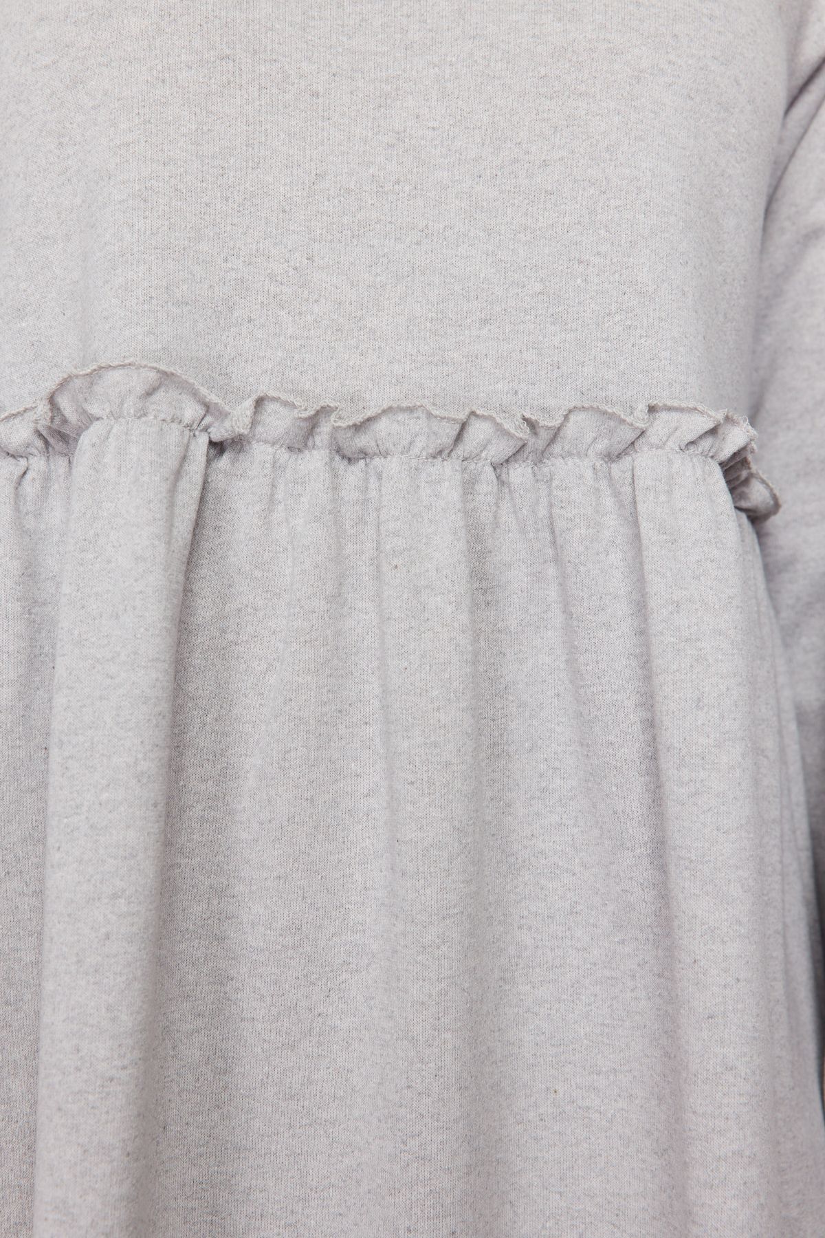 Trendyol Modest-Overisse Graues Strickkleid - Taillenschnitt TCTSS23EB00307 5
