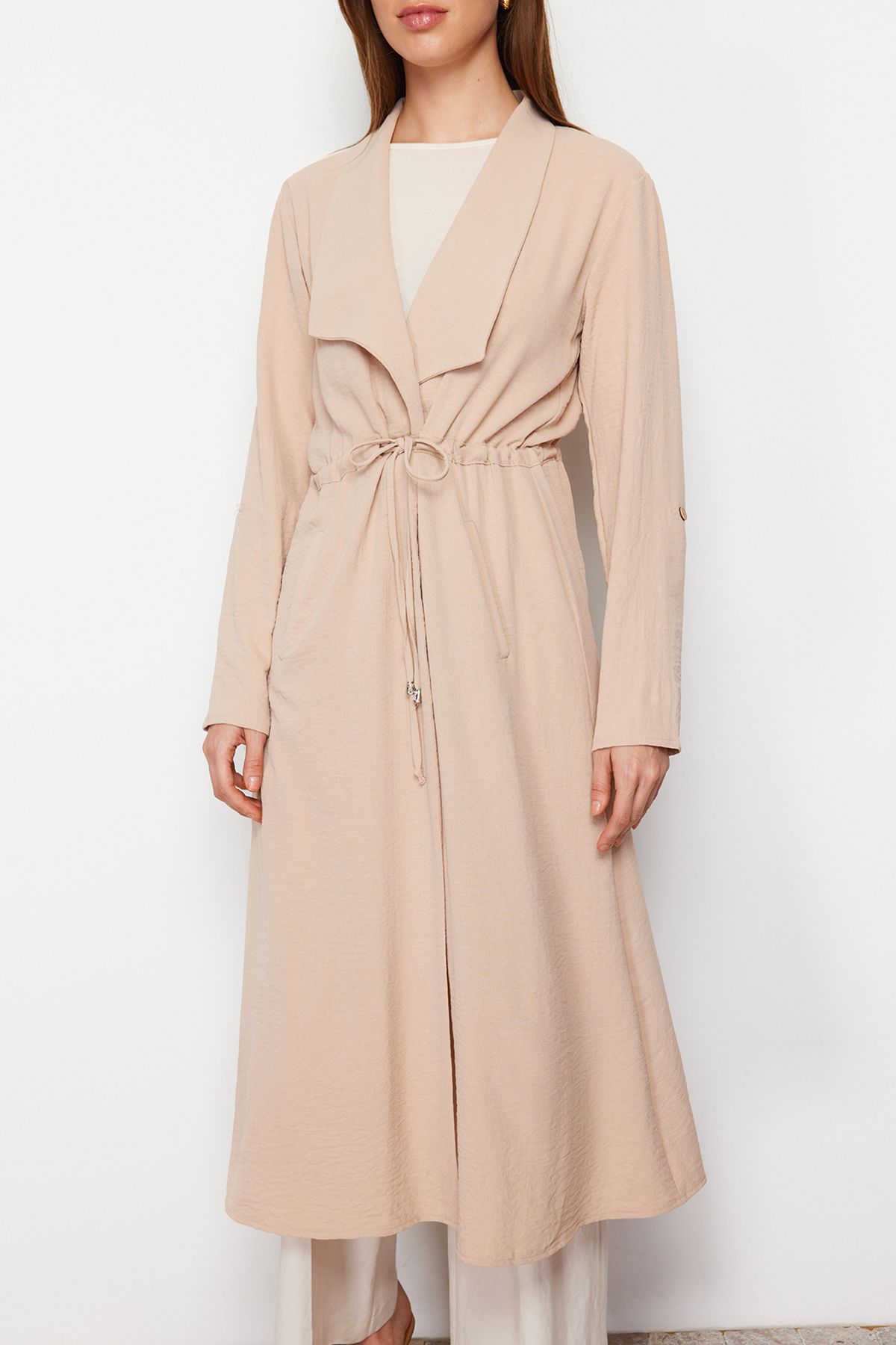 Trendyol Modest-Gewebte, mit Steinen verzierte, detaillierte Verschleißkappe und Ferace TCTSS21CE0400 4