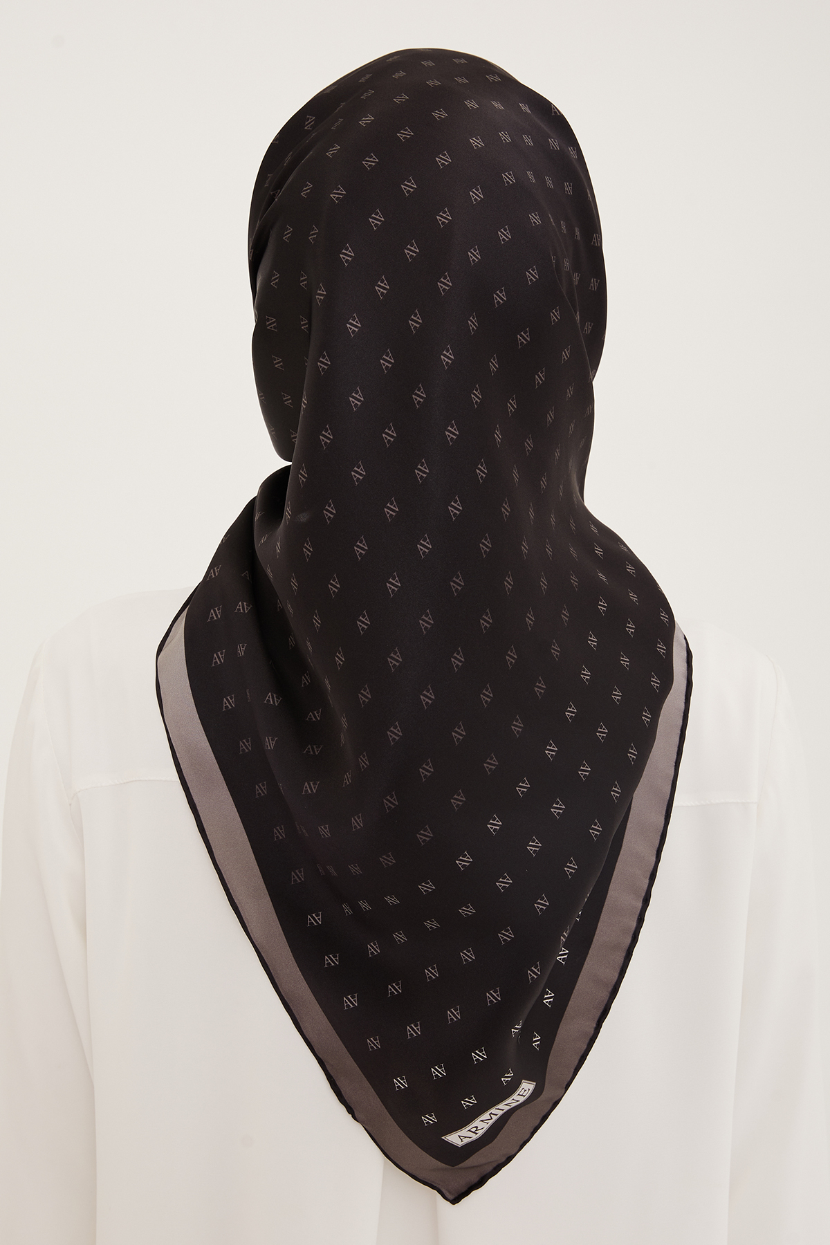 روسری زنانه آرمینه | E23YA8936D03 Armine - Image 4