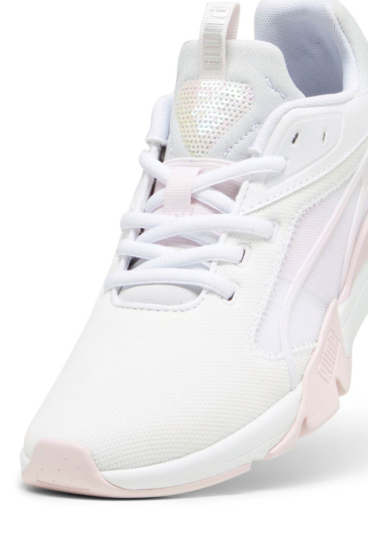 کفش دو و تمرین سفید زنانه Zora Winter Wonderland پوست رانینگ Puma