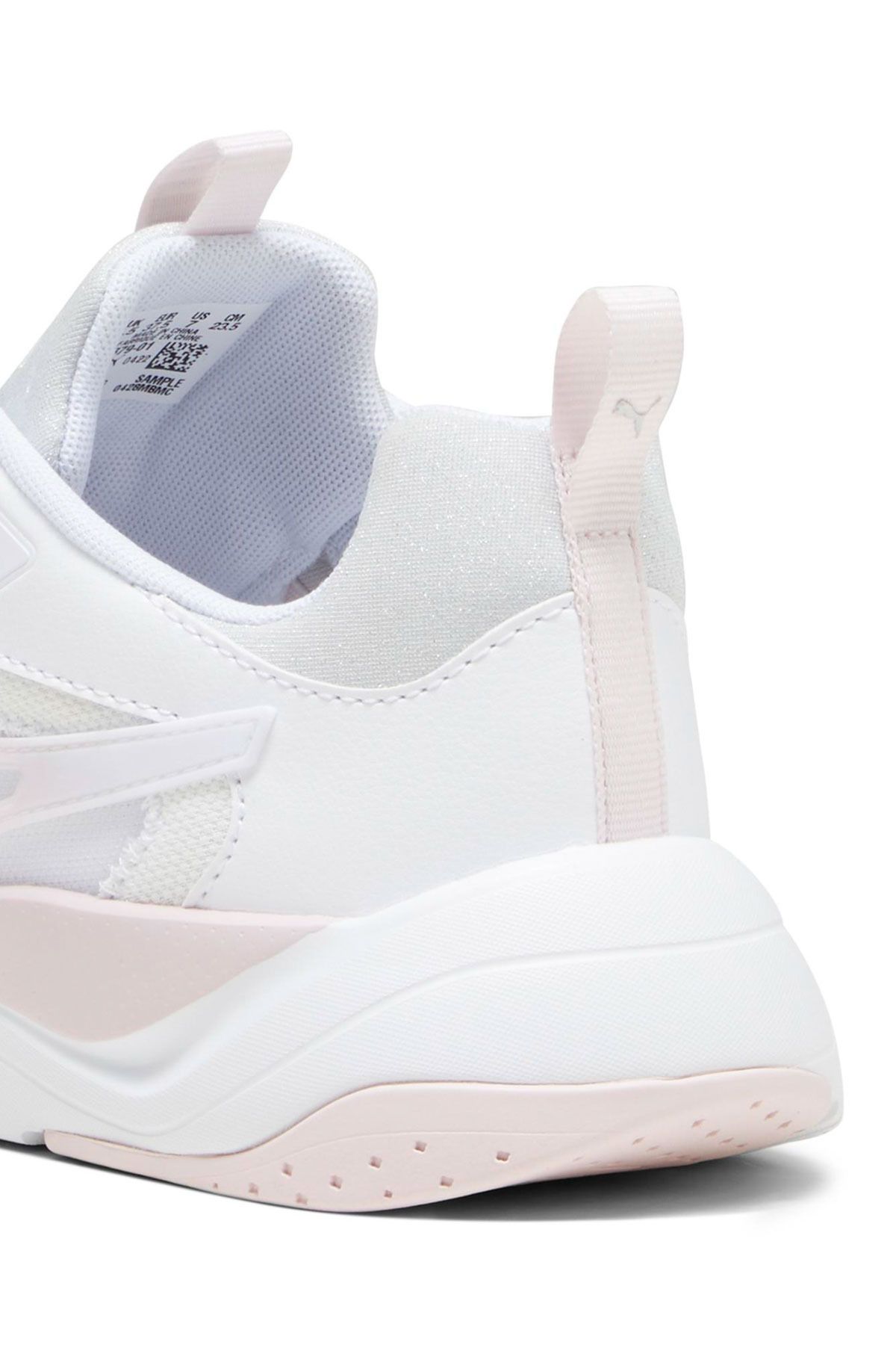 کفش دو و تمرین سفید زنانه Zora Winter Wonderland پوست رانینگ Puma