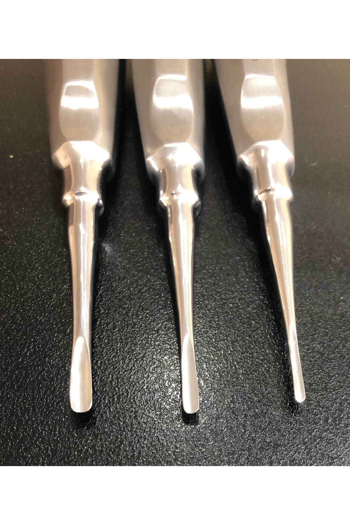 Dental Elevator Set 3’lü 2
