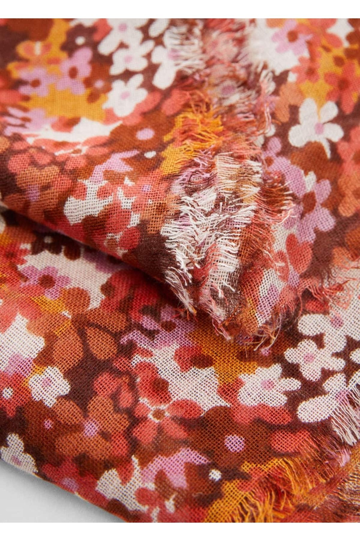 MANGO Woman-Blumenschal 1