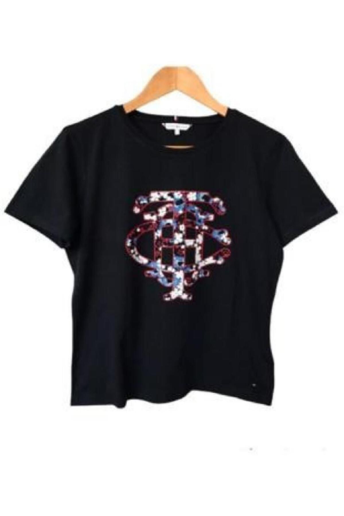 Tommy Hilfiger Women T shirt Kad n Giyim