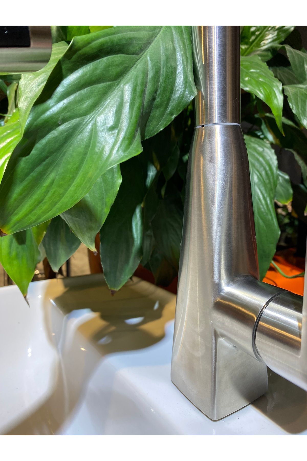 İSAOĞLU YAPI-Matte Chrome Kitchen Faucet Spiral Sink Tap Waterfall Flow 4 Function Fixture 4