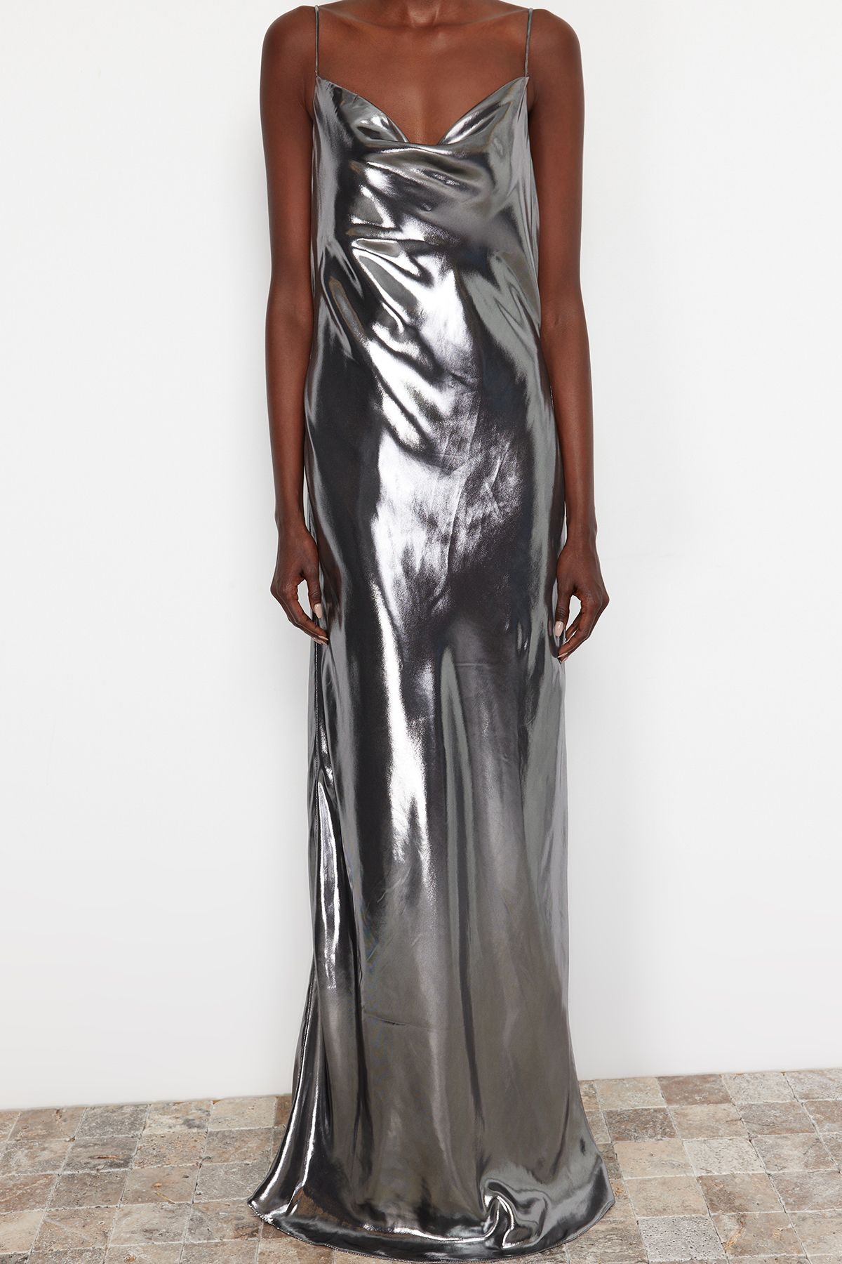 Trendyol Collection-Metallic Woven Silver Lined Fish Long Evening Dress - TPRSS24AE00017 4