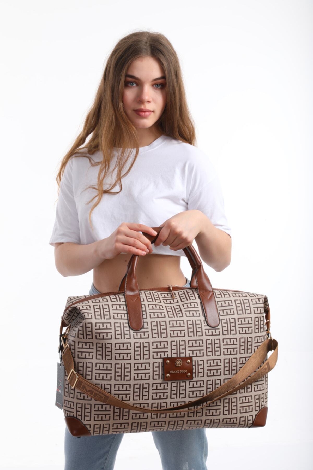 Easy To Clean Hand And Shoulder Strap Beach, Picnic, Travel, Sports Bag