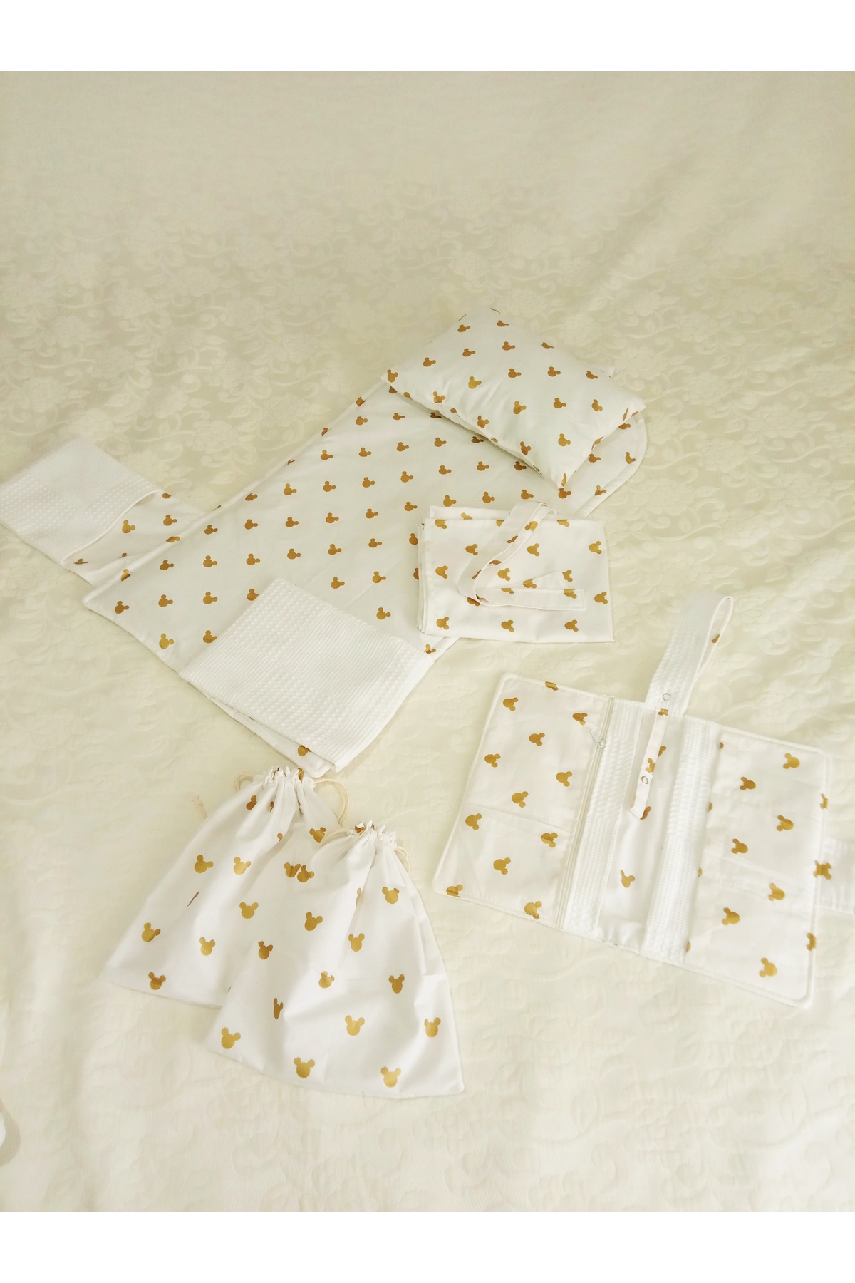 Wenaris 17 parçalık yuvarlak babynest seti ( poplin ve  beyaz waffle pike kumaşları) fotoğrafı 3 (önizleme)