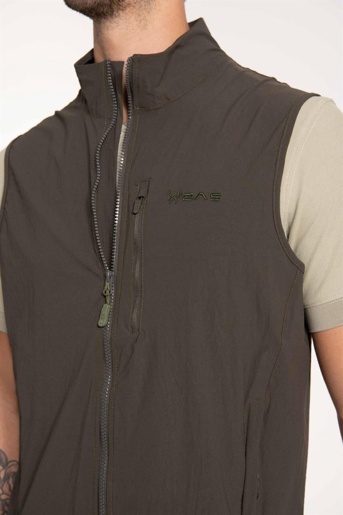 2AS-Santo Men's Vest 7