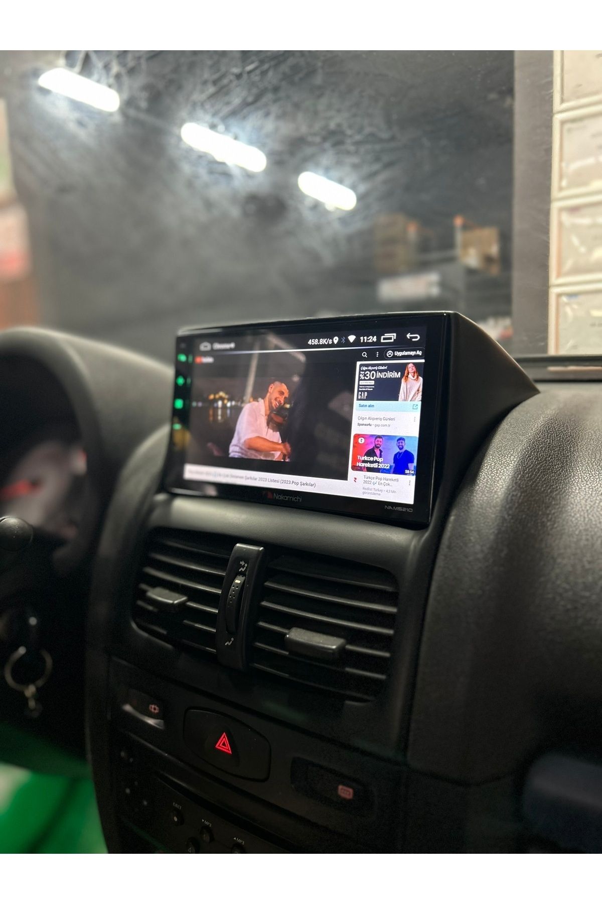 Custom Pluss-Renault Clio 2 Android 12 Compatible Multimedia Carplay 4GB RAM+64GB HDD Navigation Display 6