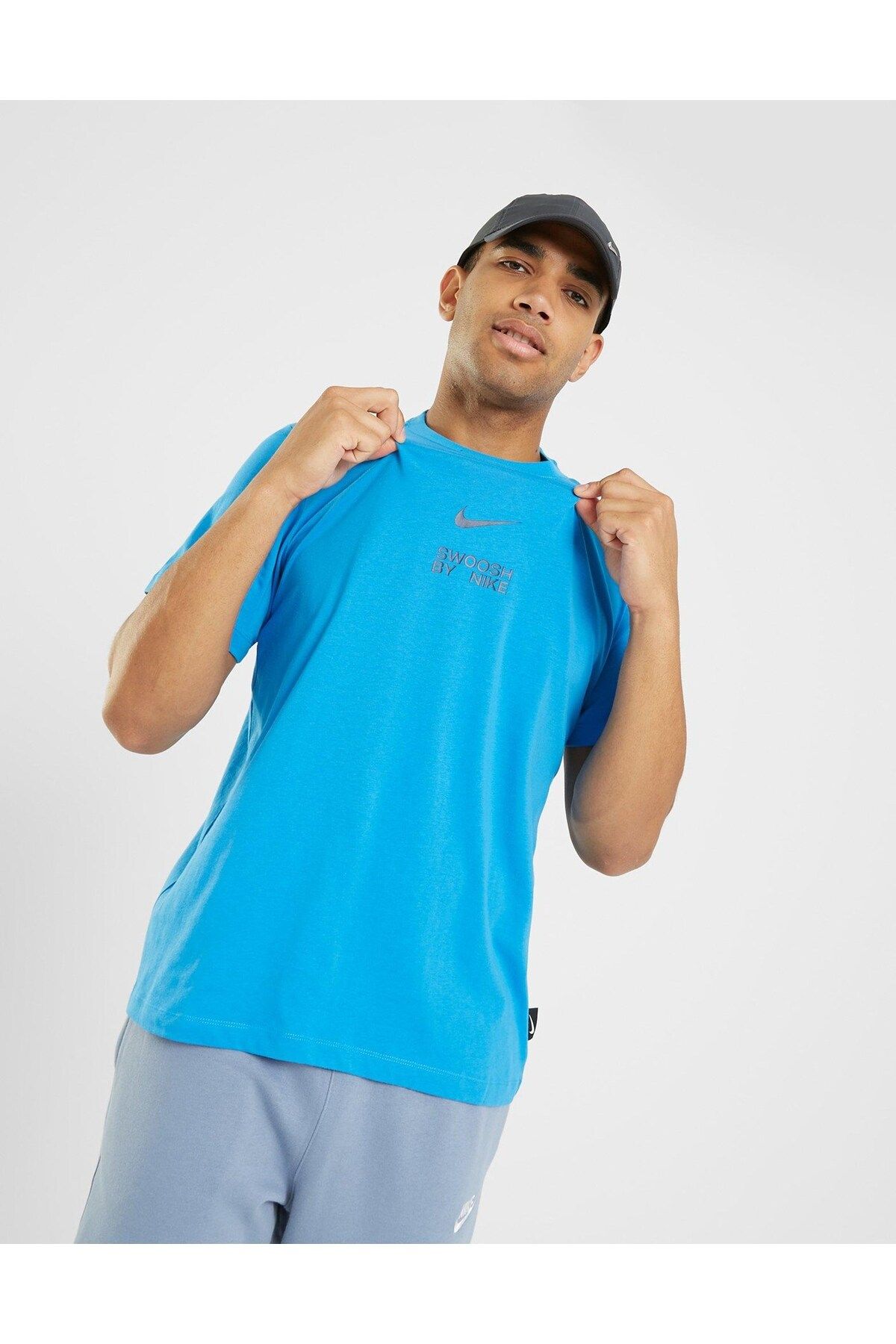 Nike t shirt blue hotsell