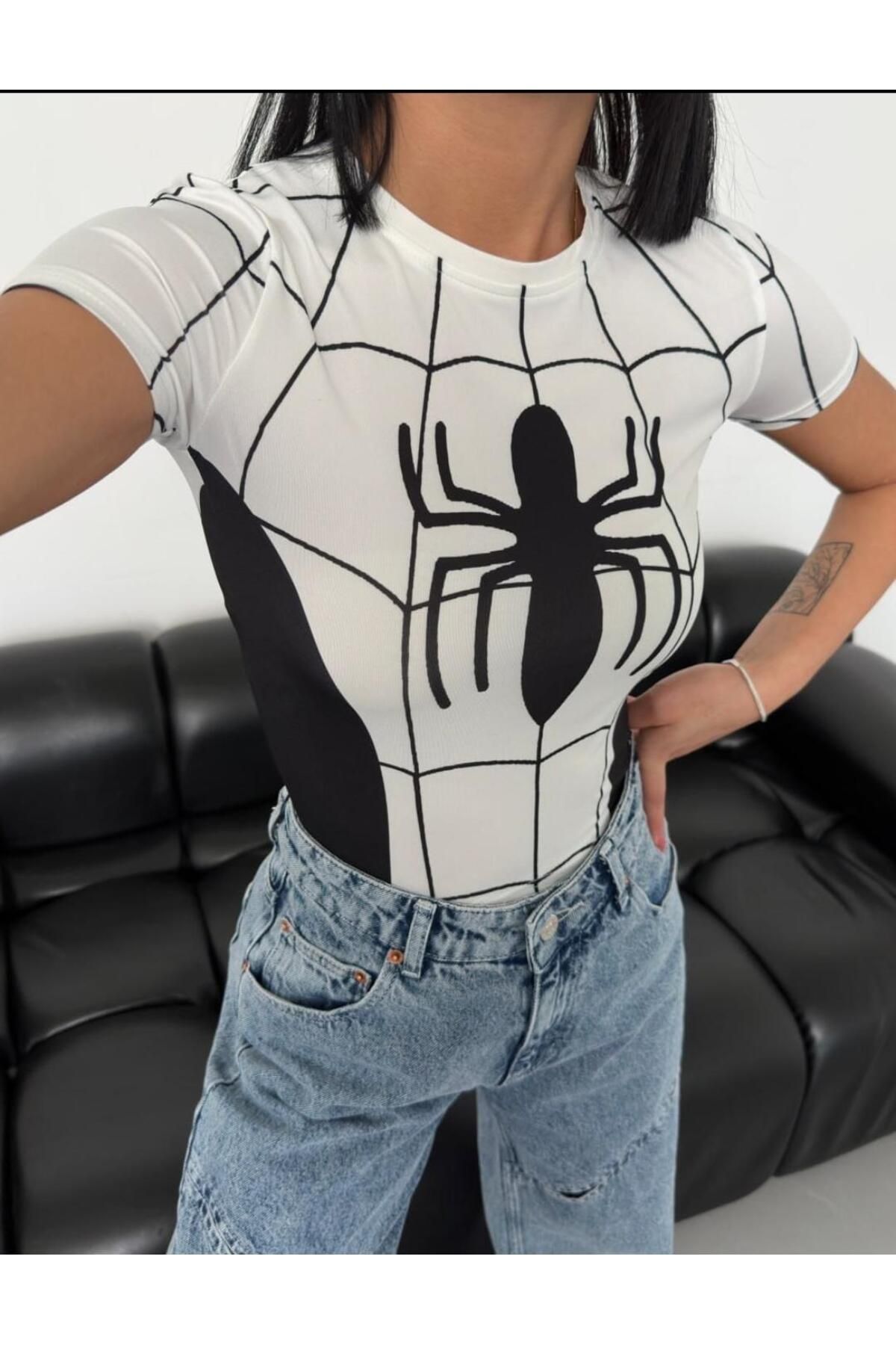 Toum Blunt Blunt Blunt Spider Cu Imprimeu Digital Femeie - M
