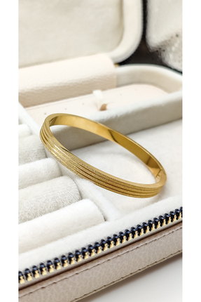 Simli Gold Renk &Ccedil;elik Kelep&ccedil;e Bileklik - 3