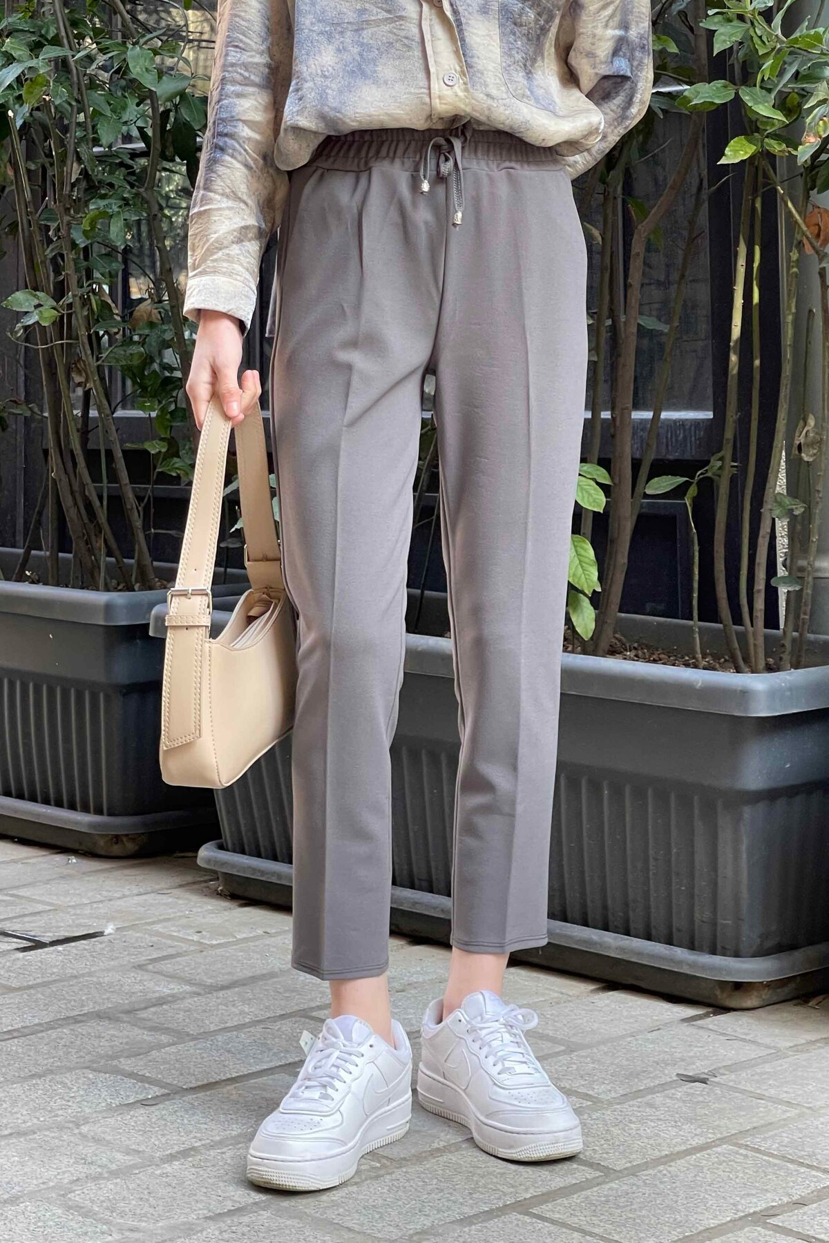 Elastic Waist Pencil Pants
