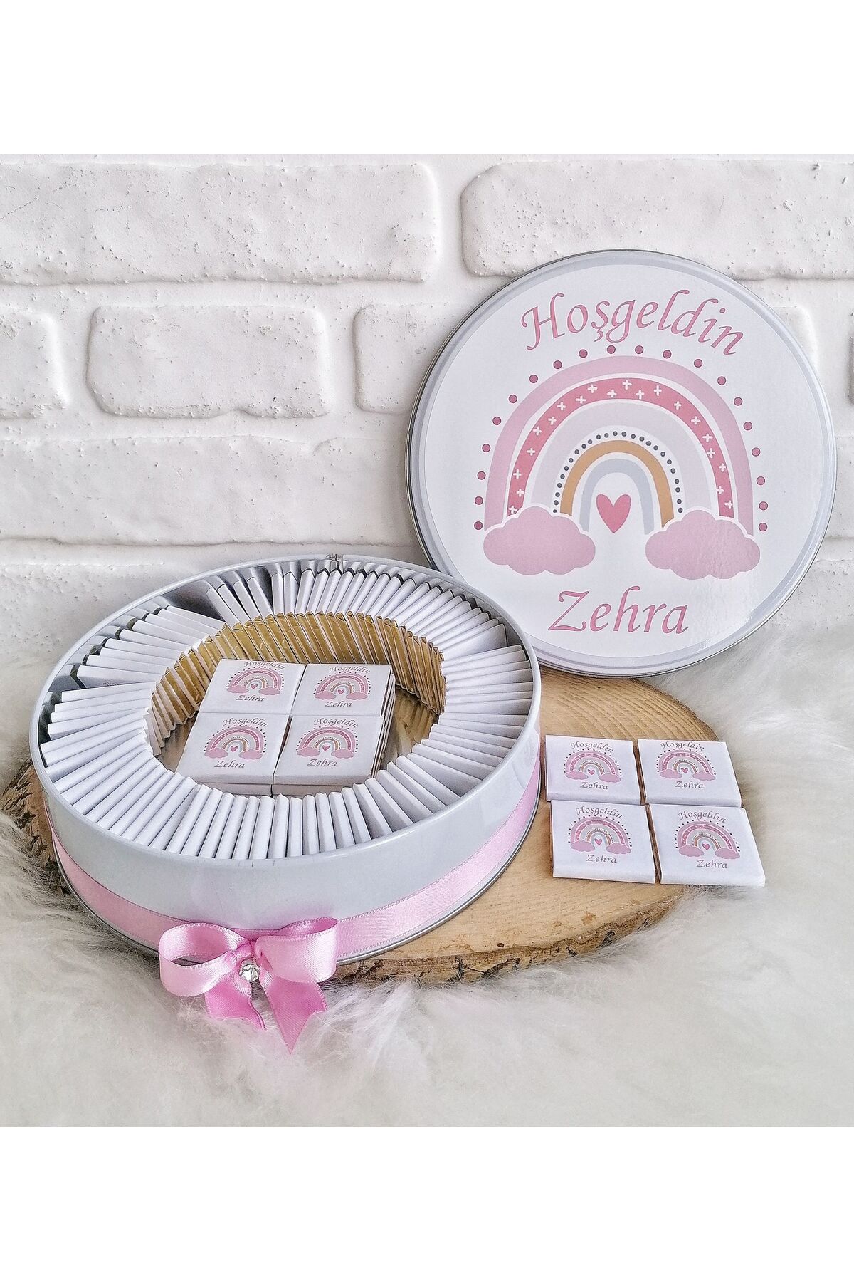 BUGİTO 50 Adet Pembe Gökkuşağı Temalı İsme Özel Hoşgeldin Kız Bebek Doğum Günü Hediyelik Çikolata fotoğrafı 4 (önizleme)