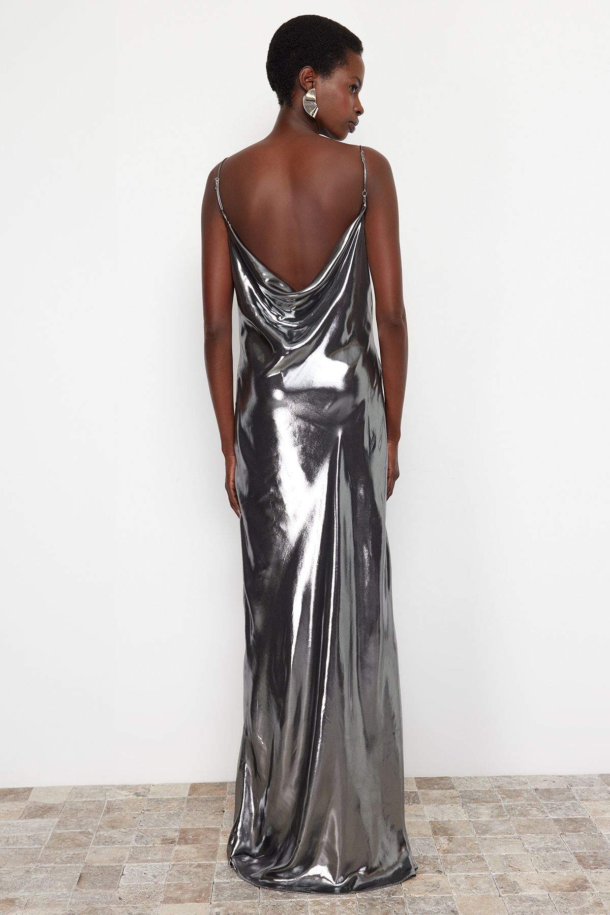 Trendyol Collection-Metallic Woven Silver Lined Fish Long Evening Dress - TPRSS24AE00017 6