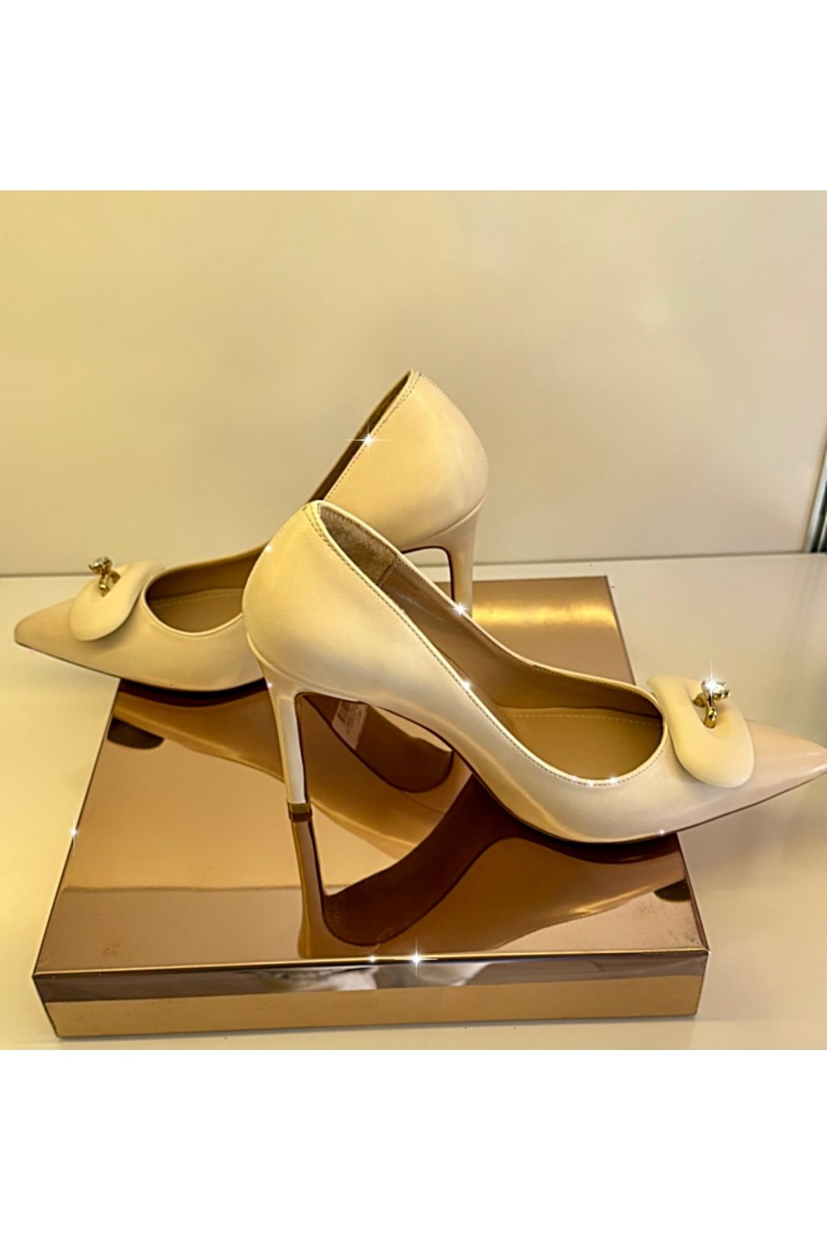 bej tektaş stiletto