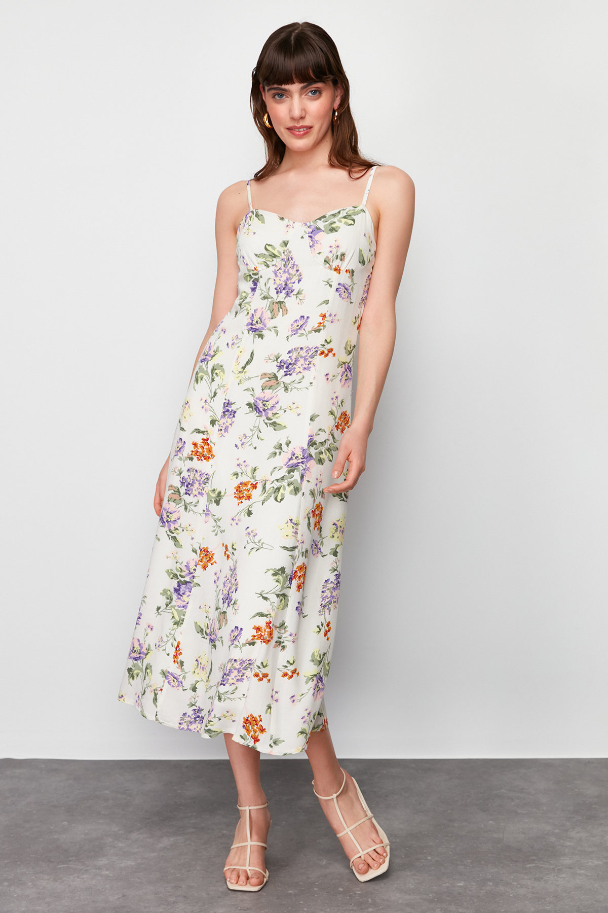 complete the look image