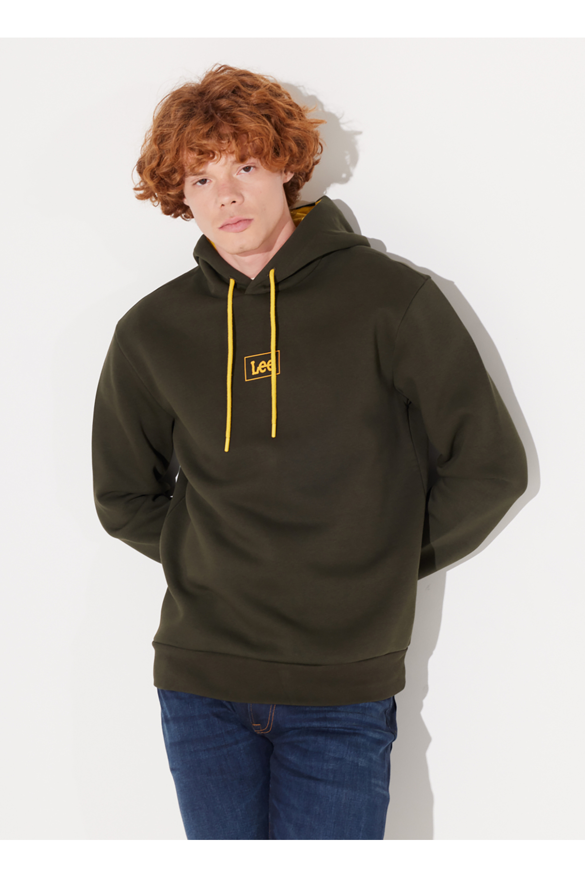 لی سویشرت مردانه خاکی کلاه‌دار L212302801_L212302