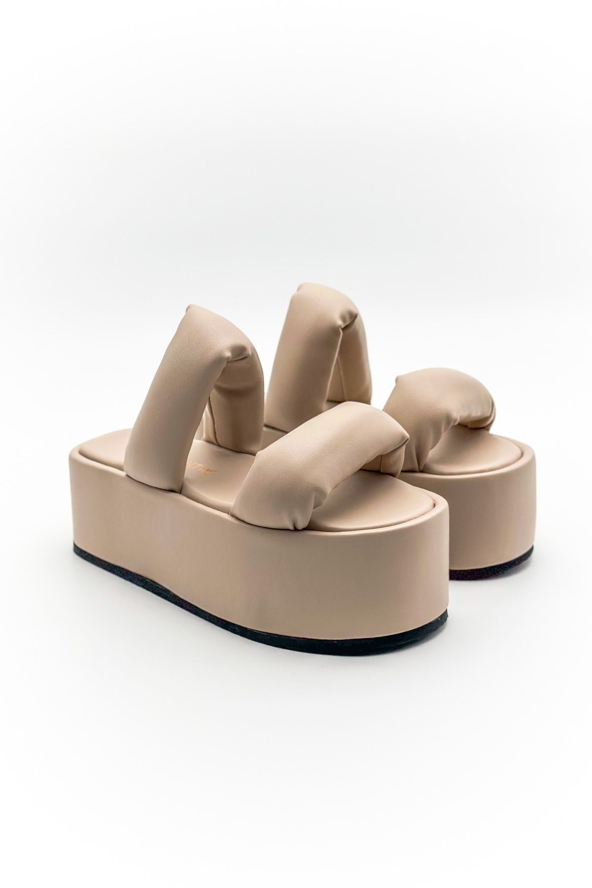 Shoebutik-Παντόφλες σόλας Mindy Beige με ψηλή σφήνα 5