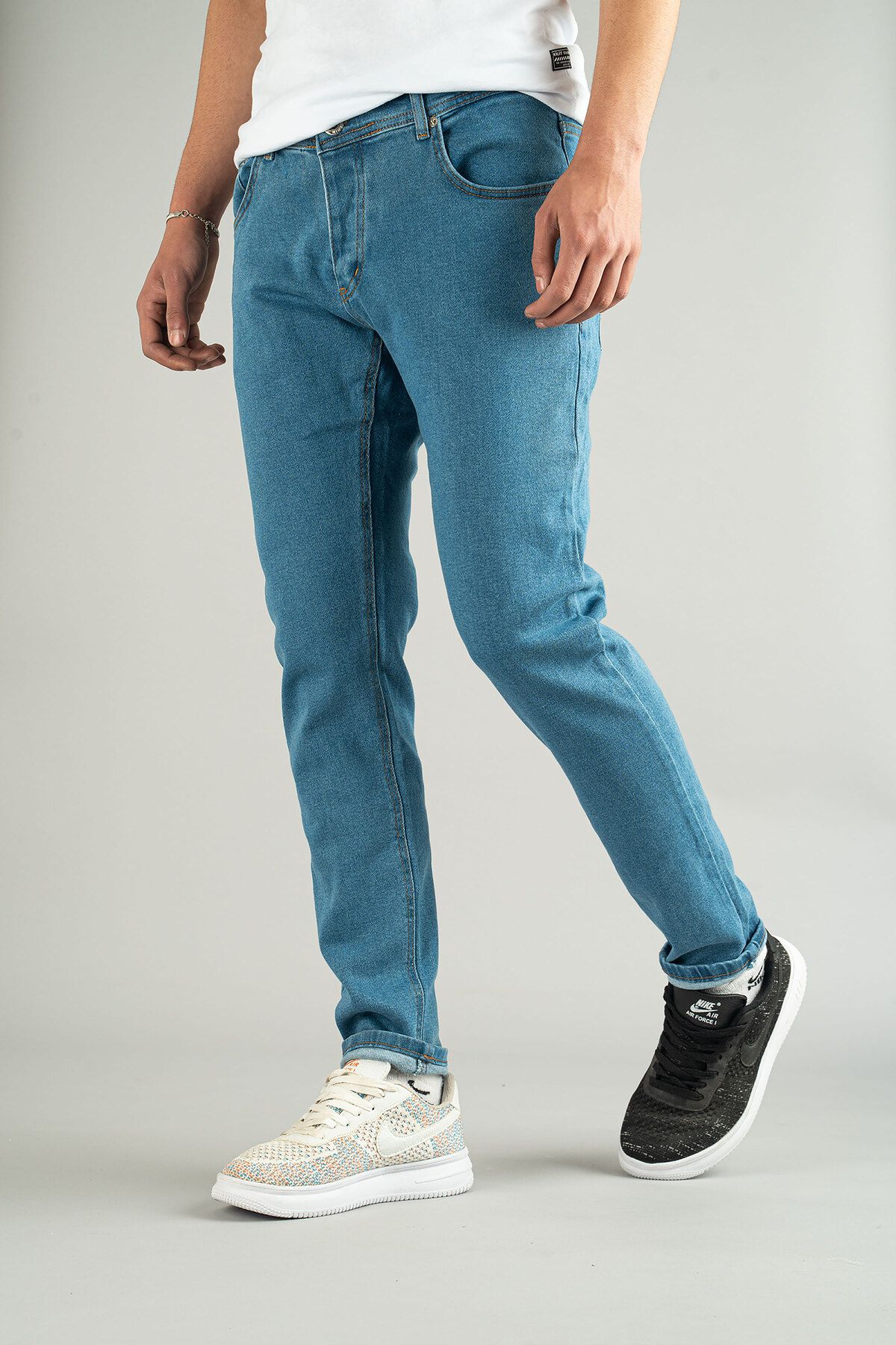 bombe-Blugi Slim Fit pentru bărbați albastru deschis 2
