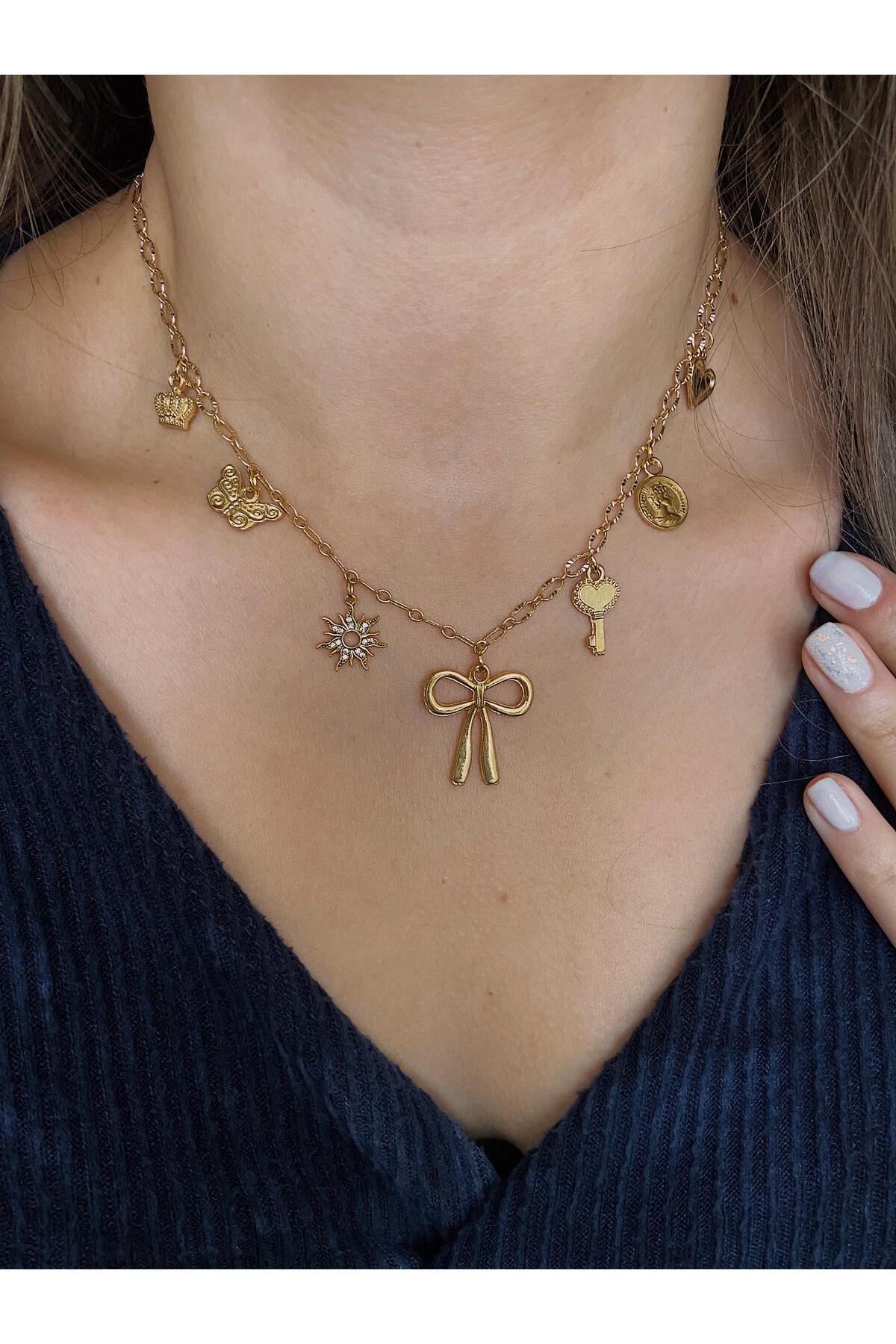 Fiyonk Gold Charm Kolye