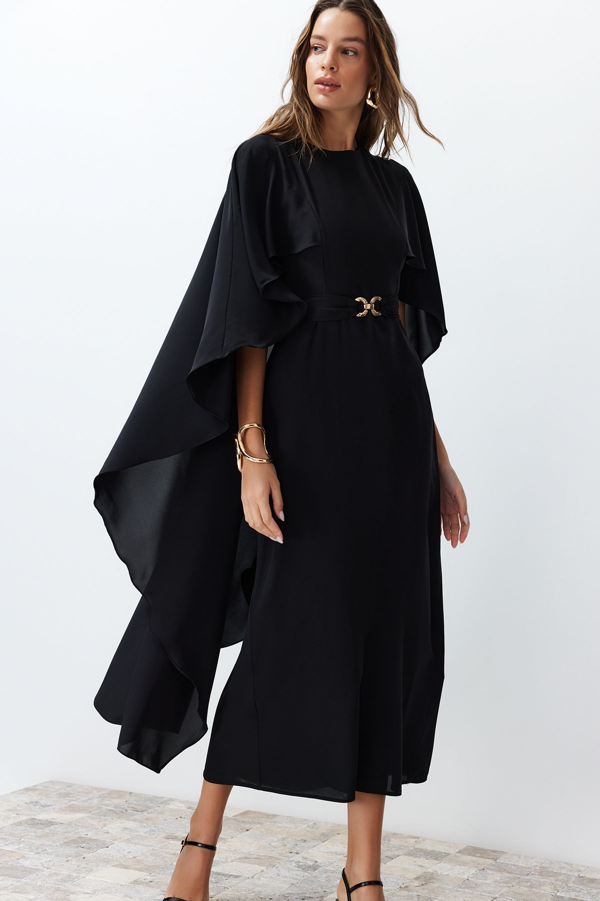 Trendyol Modest Czarna Peleryna Z Paskiem, Szczegółowa Stylowa Tkana Suknia Wieczorowa Kobieta - 36
