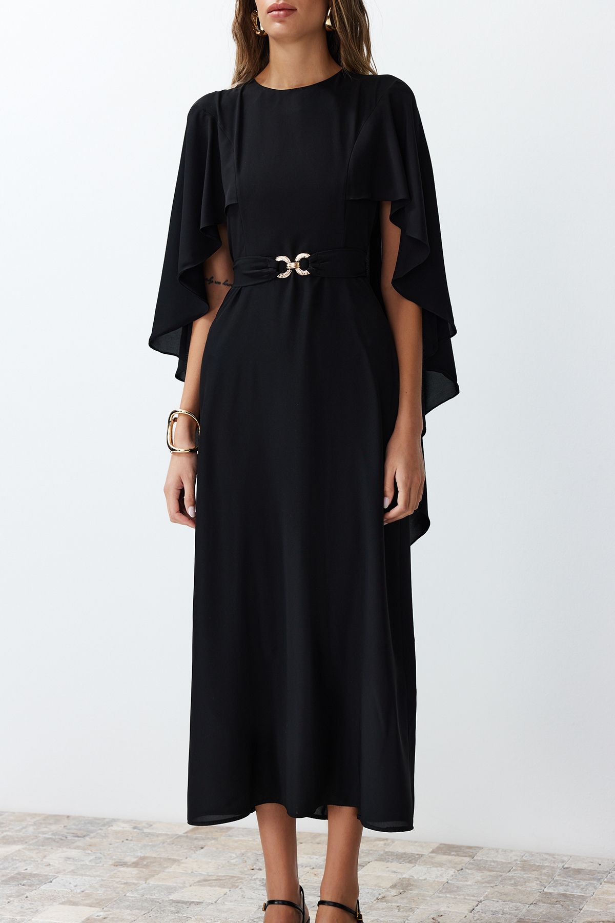 Trendyol Modest-Black Belted Cape Detailní stylové tkané večerní šaty TCTSS24DB00003 5