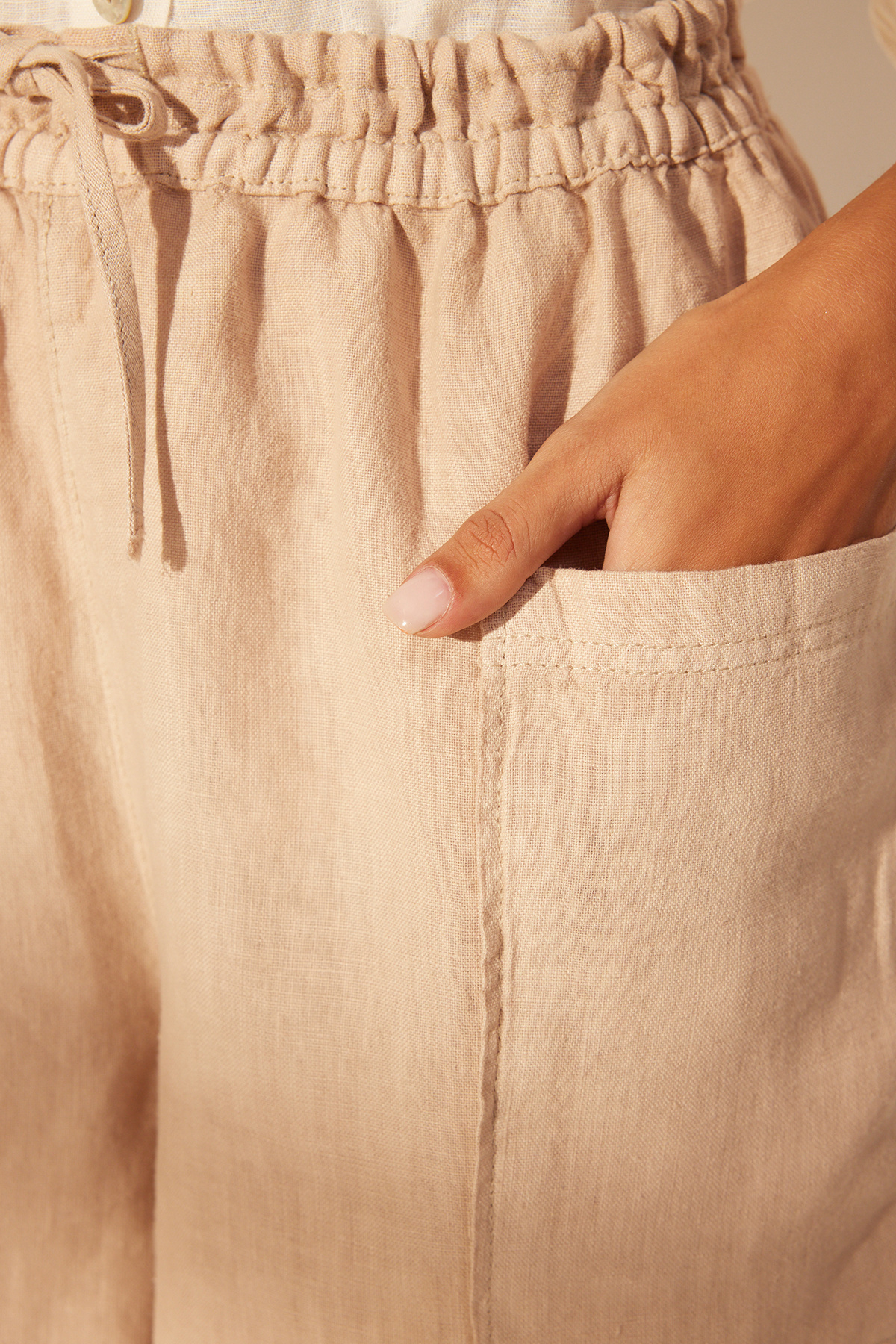 Trendyolmilla  Taş %100 Keten Cep Detaylı Yüksek Bel Şort TWOSS24SR00117 - Görsel 5