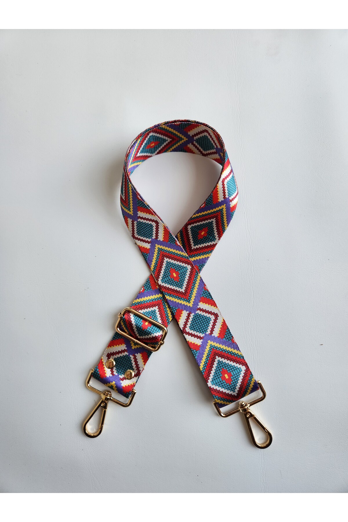 PATTERNED COLUMN BAG HANGER (4*120 CM )