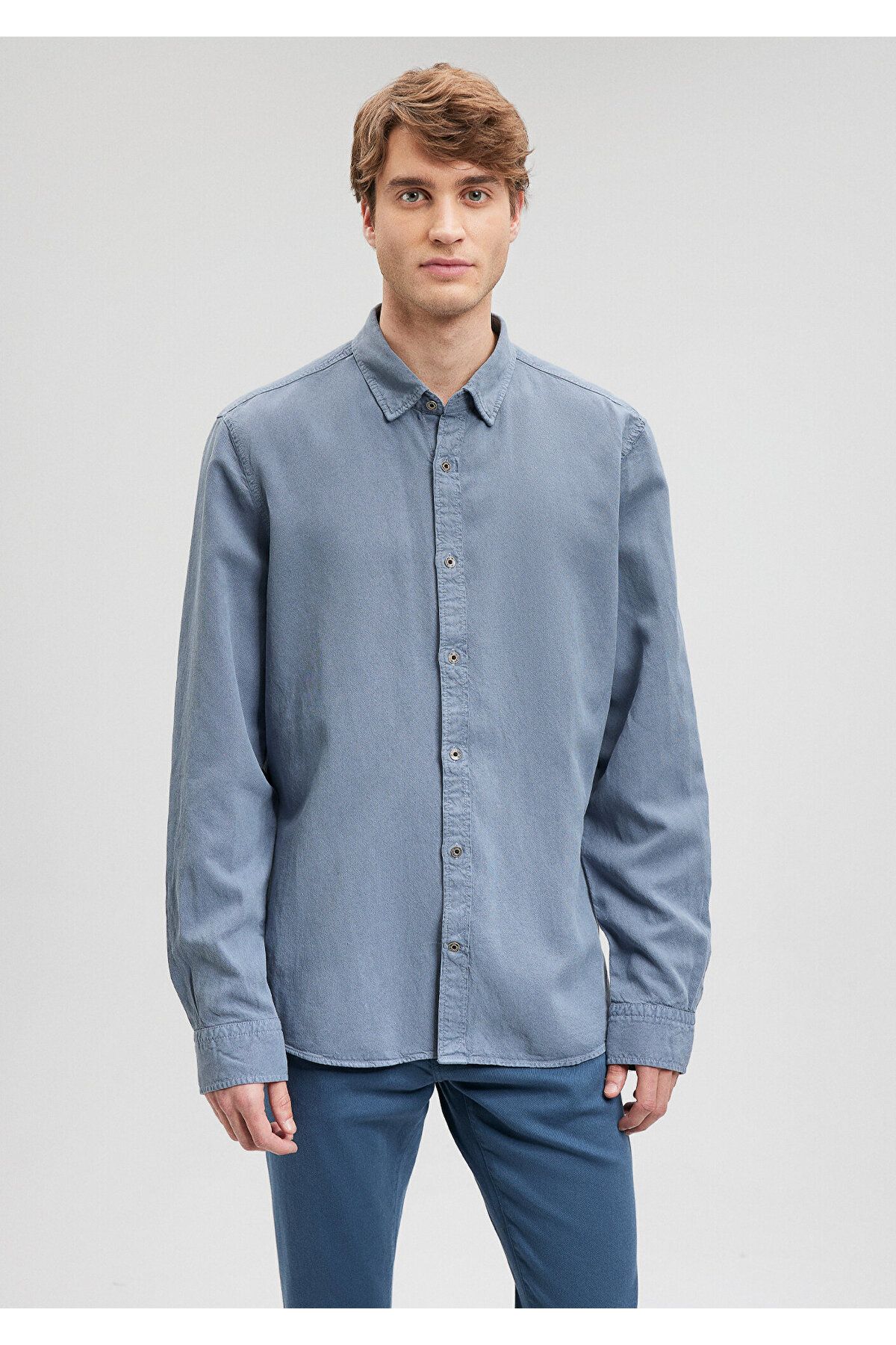 Mavi پیراهن معمولی مناسب / برش طبیعی 0211293-70782