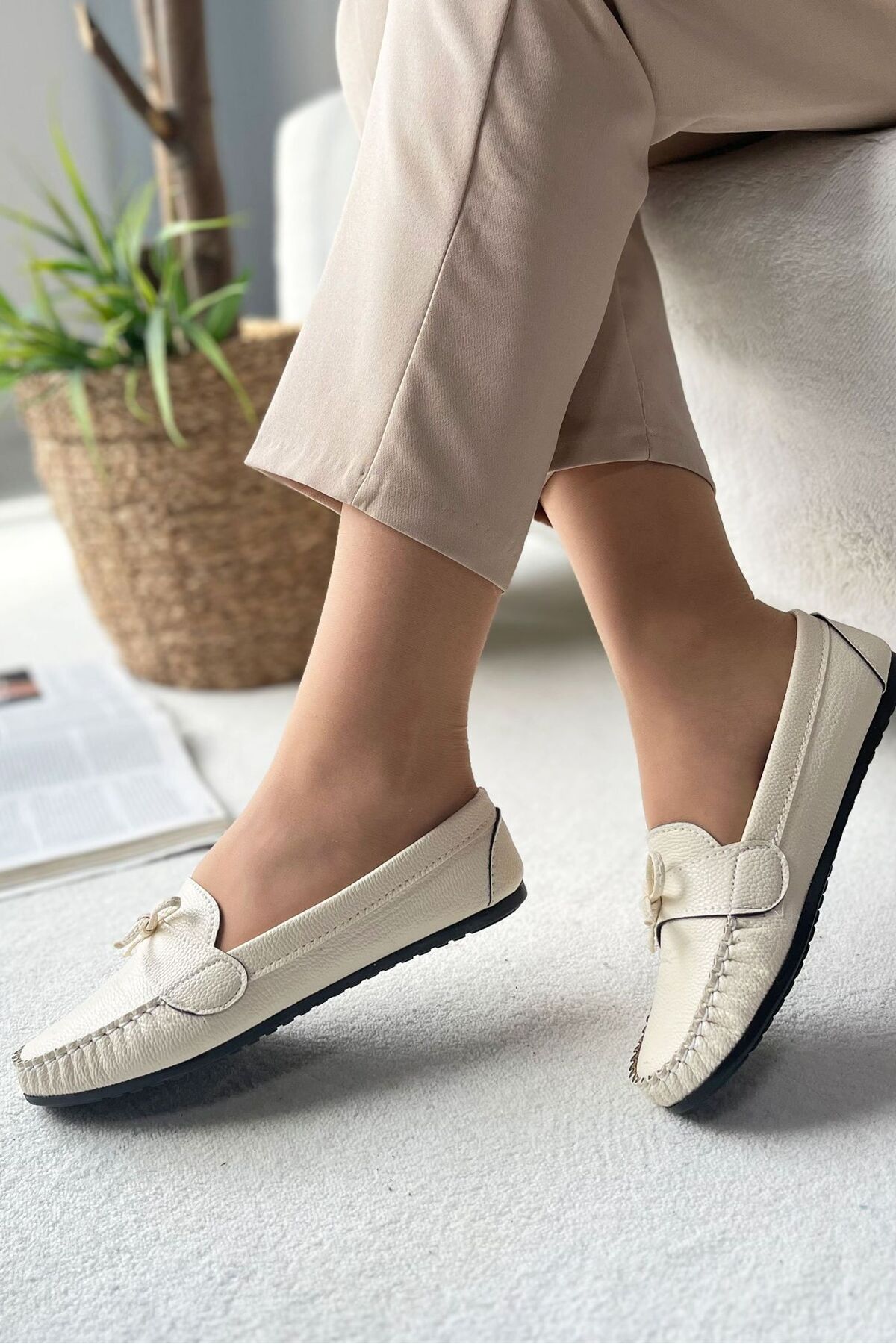 femmes casual wearable leather skin out babet soft sole office seasonal shoes