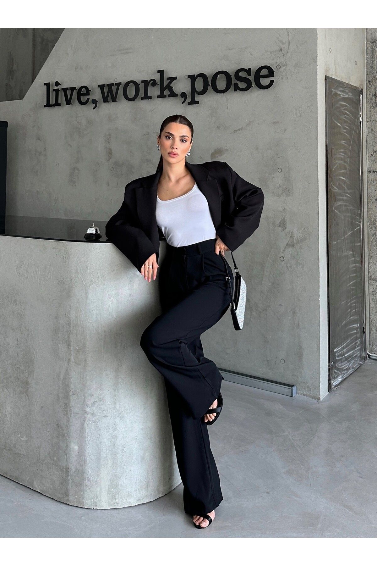 Laluvia-Schwarze Premium-Palazzo-Hose mit hoher Taille 4