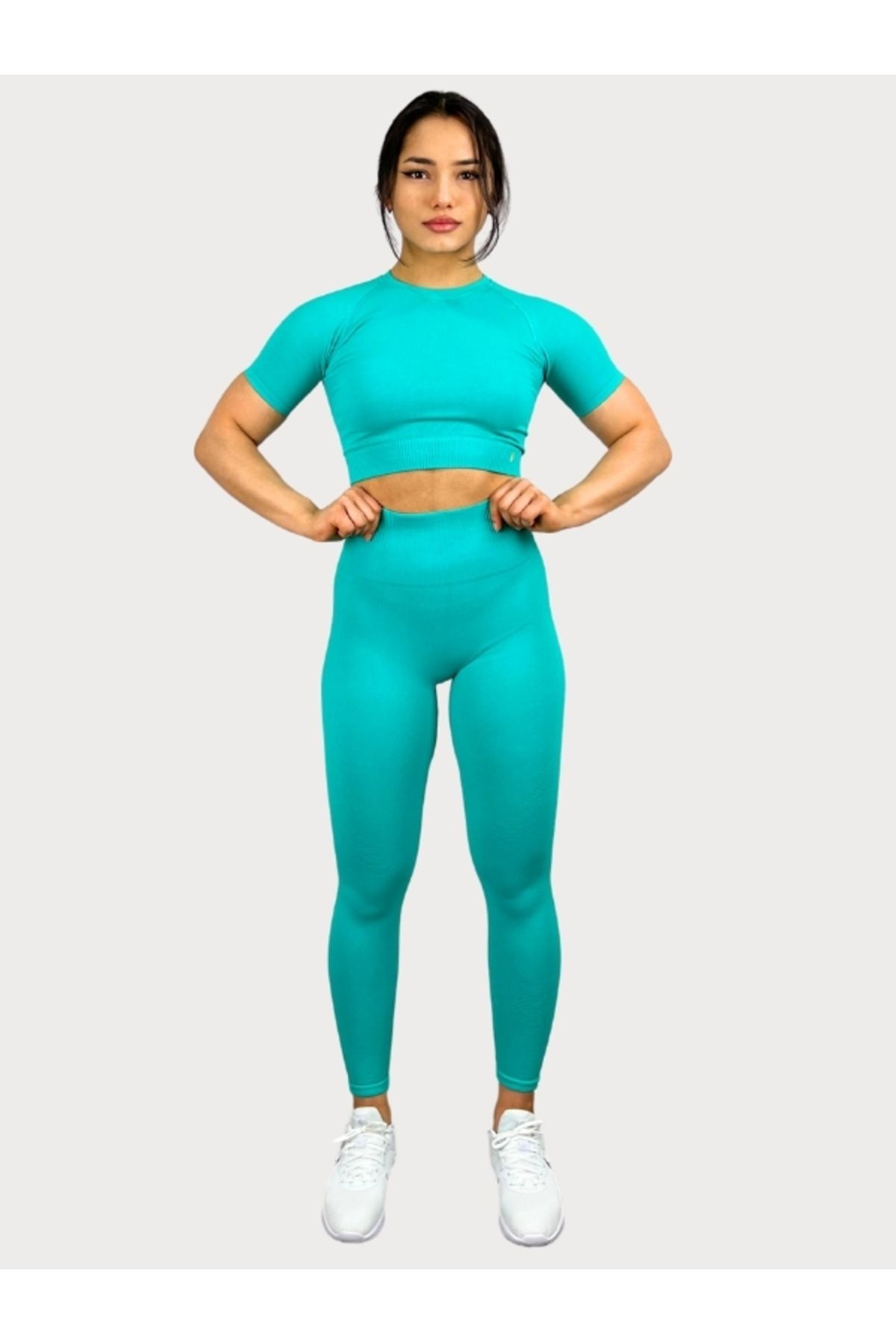 Sporcum-قميص رياضي نسائي قصير بأكمام قصيرة مرن بدون خياطة باللون الفيروزي - سلسلة ليليوم 5