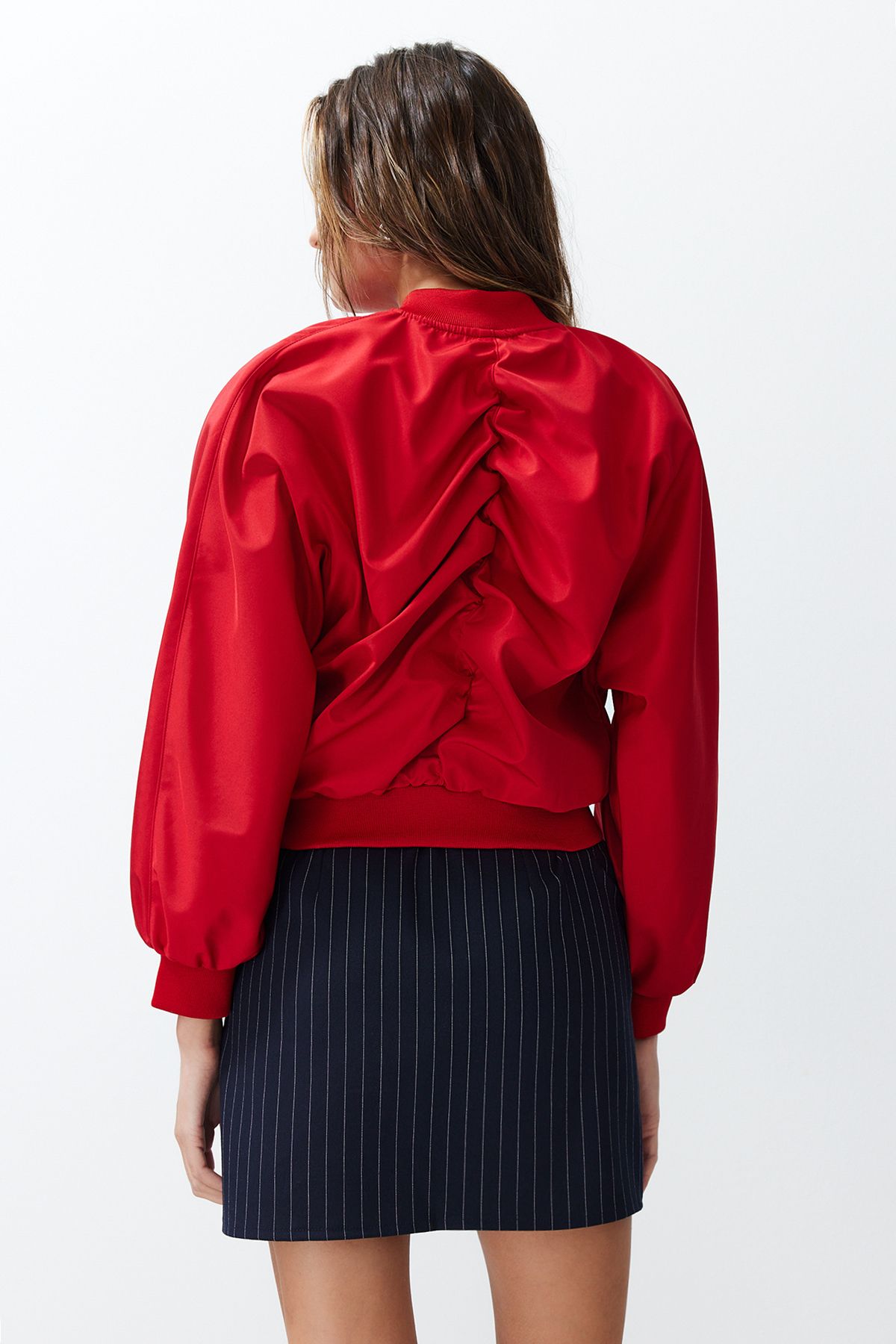 Trendyol Collection-Übergroße rote wasserabweisende Bomberjacke – Kordelzug-Detail, TWOSS22MO0099 6