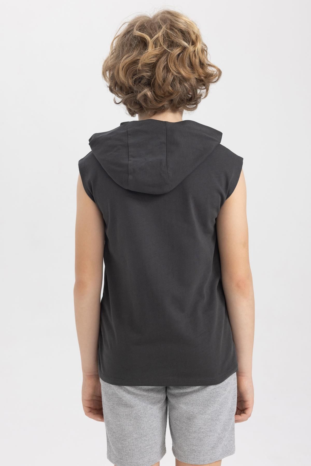 DeFacto-Tanktop mit Kapuze und Aufdruck für Jungen Z8884a623hs 5
