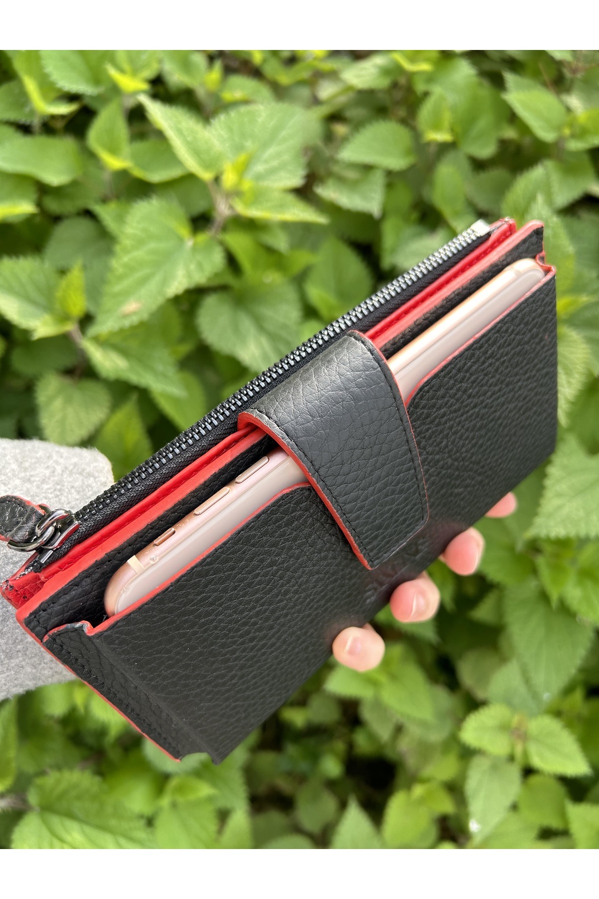 Genuine Leather Phone Compartment Women Wallet - Handheld Portfolio Black/Red