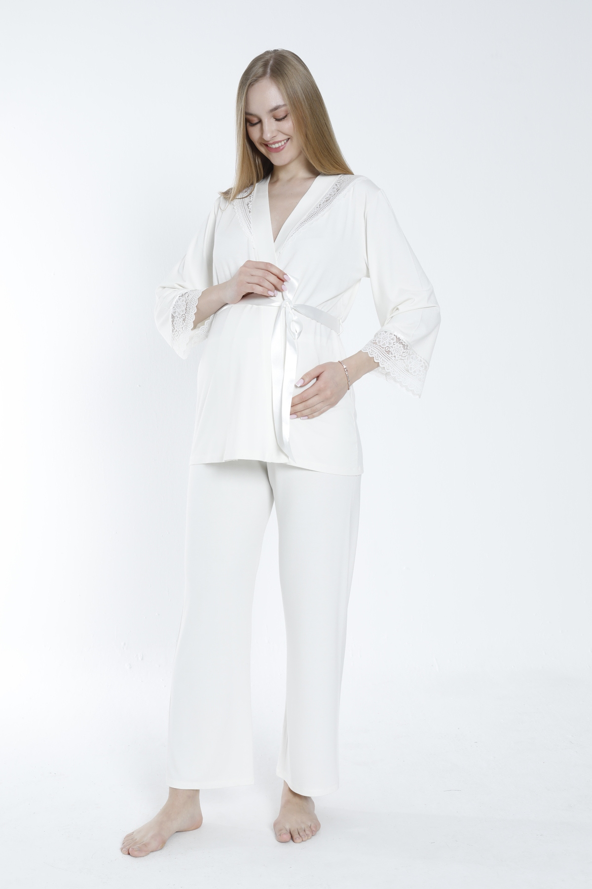 Miss Dünya Lissa Önden Bağlamalı Dantel Detaylı Hamile ve Lohusa Pijama Takımı fotoğrafı 3 (önizleme)