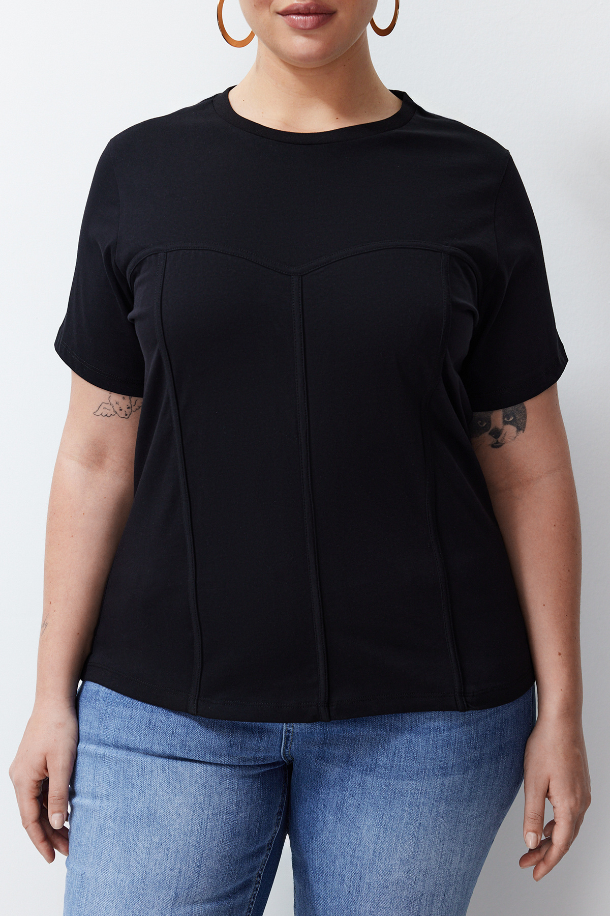 Trendyol Curve-100% bawełny Czarny T-shirt - Detale lamówki, TBBSS24BF00021 5