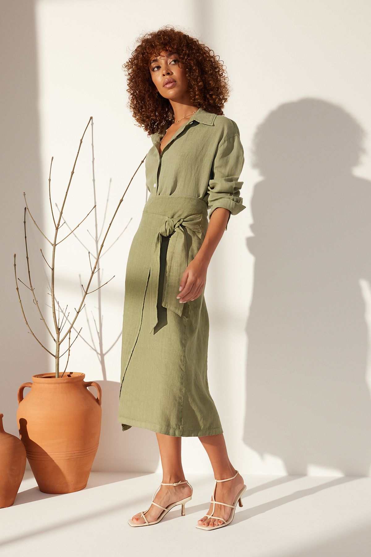 Trendyol Collection Zielona Wiązana Spódnica Midi Ze 100% Lnu Kobieta - 38