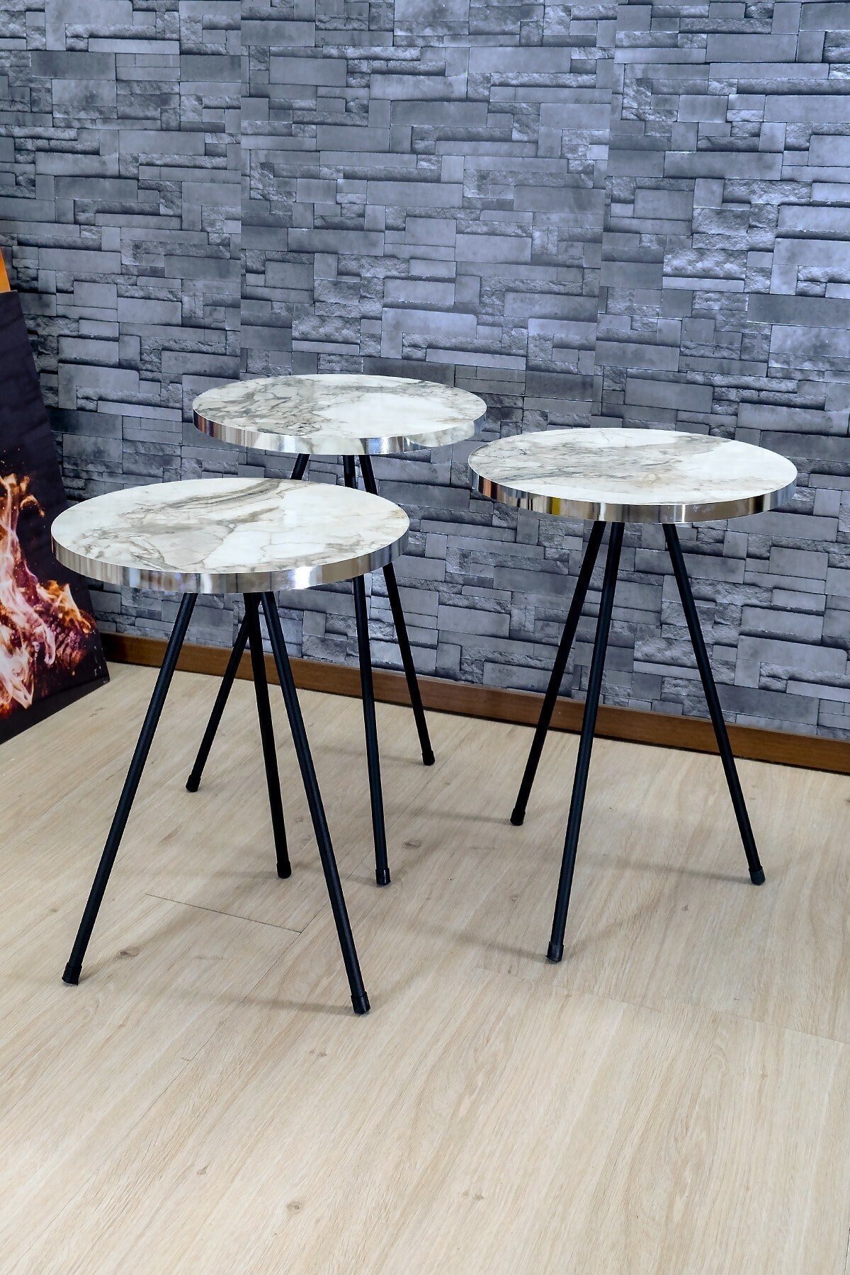 Zigon Coffee Table 3-Piece Black Metal Leg Silver Ephesus 1071