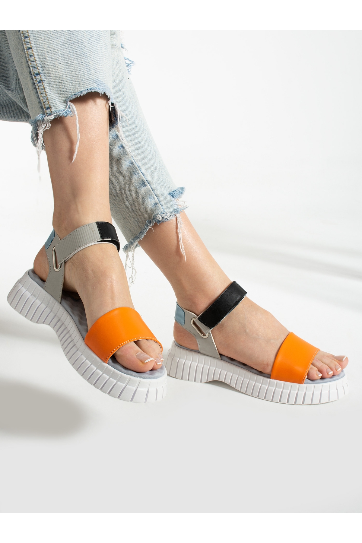 صندل زنانه نارنجی Alemdar Shoes | DEJA اورجینال - تصویر 2