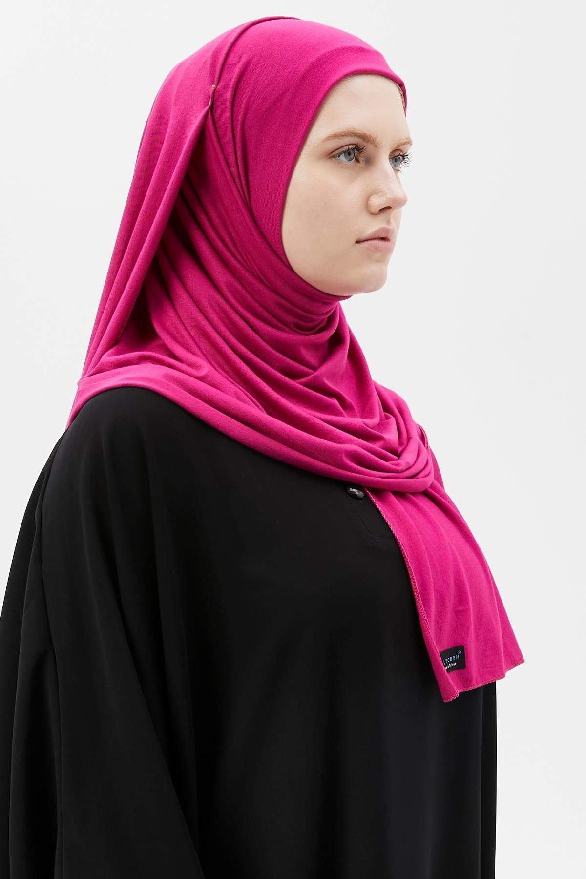 Altobeh-Hijab Combed Shawl Plain Light Fuchsia 3